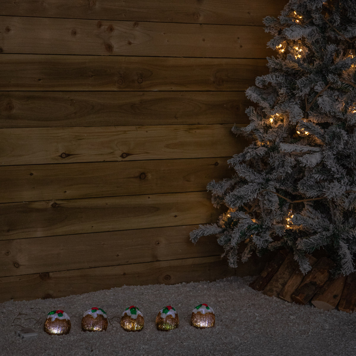 Set of 5 Light Up Acrylic Christmas Puddings with Cool White LEDs