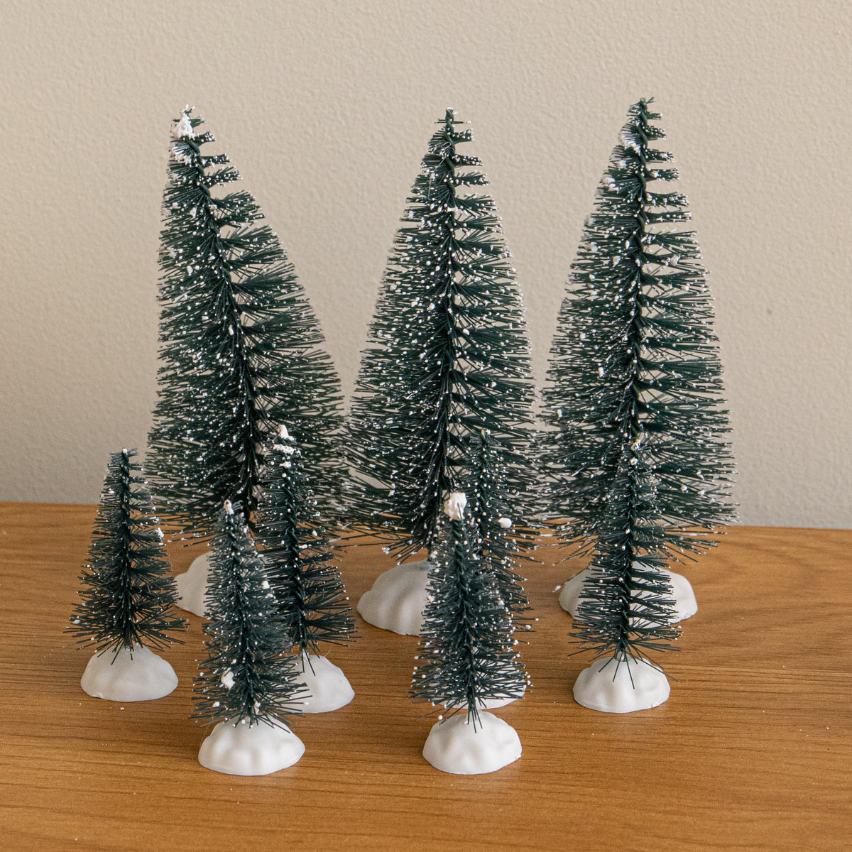 17 Piece Light Up Musical Christmas Avenue Village Scene