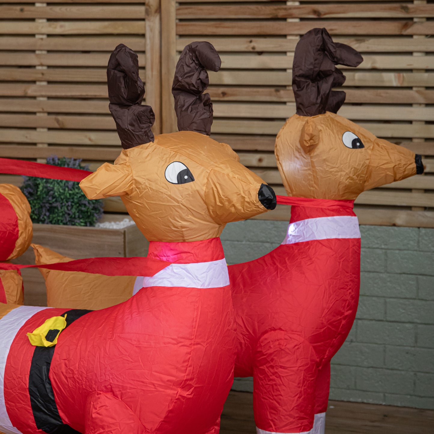2.4m (8ft) Light up Santa Sleigh with Reindeers Christmas Inflatable with LEDs