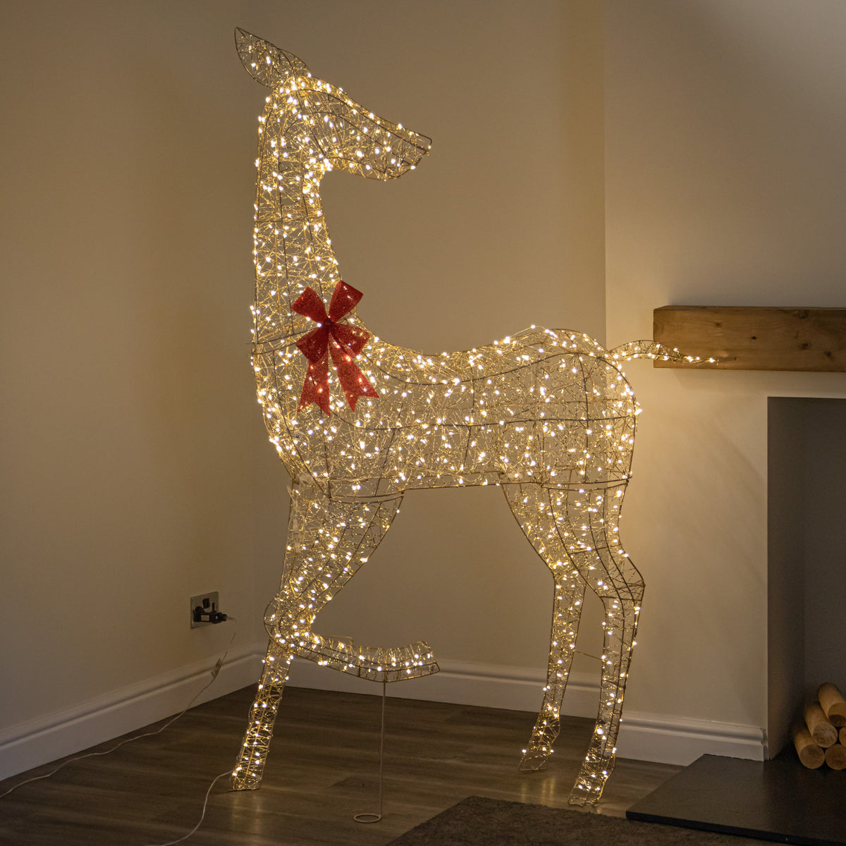 1.75m Light up Gold Twist Christmas Reindeer 880 Warm White LEDs