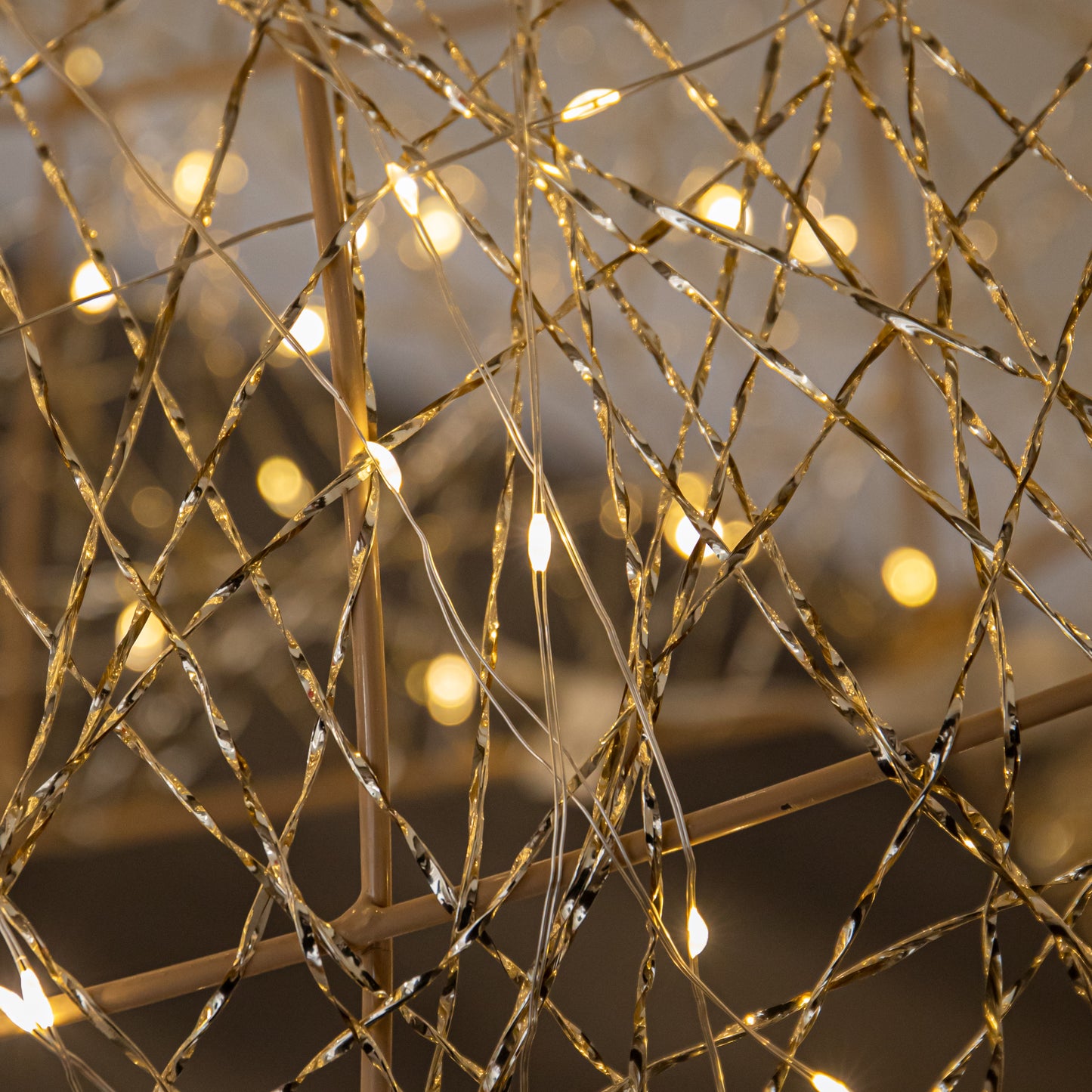 1.75m Light up Gold Twist Christmas Reindeer 880 Warm White LEDs