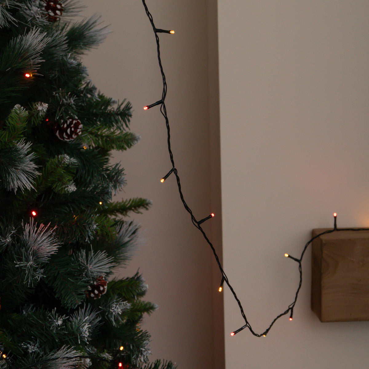 50m 500 LED Multi-Action Christmas String Lights in Antique White & Red