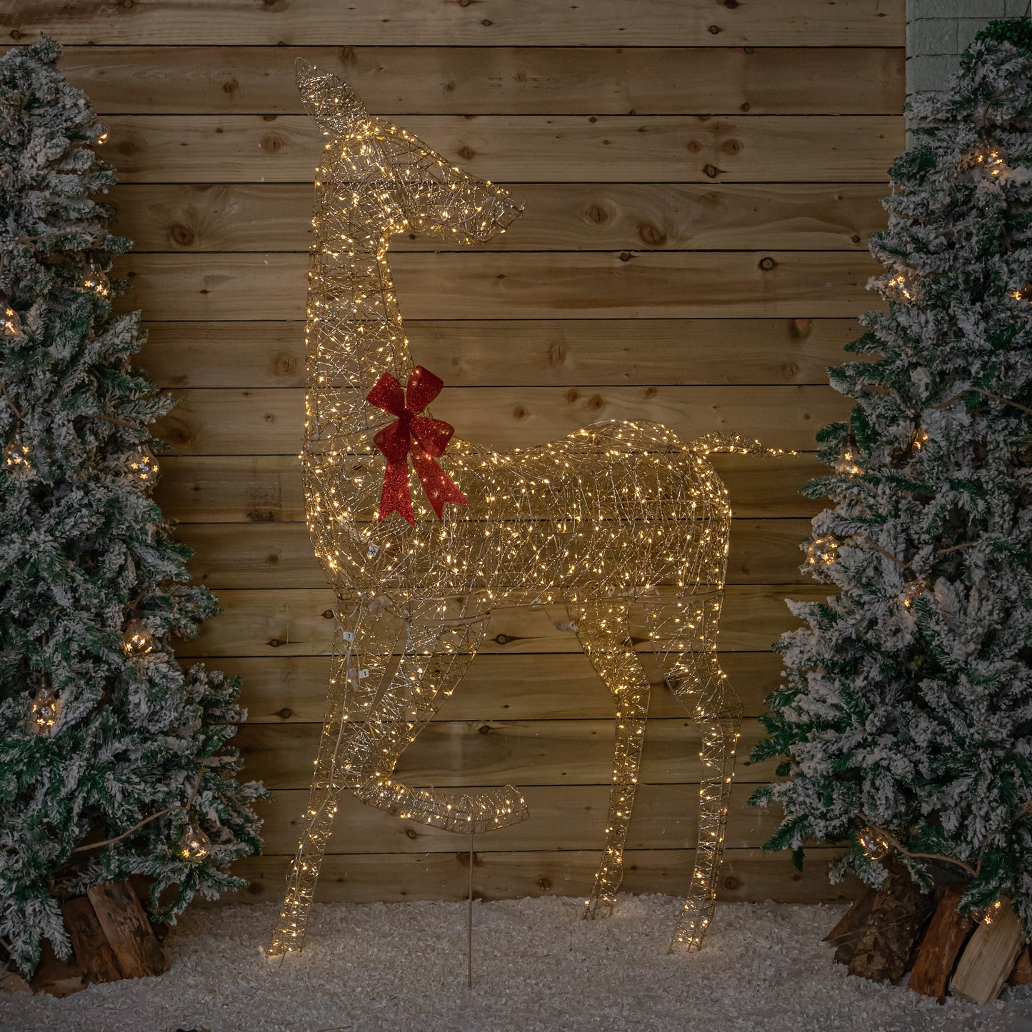 1.75m Light up Gold Twist Christmas Reindeer 880 Warm White LEDs