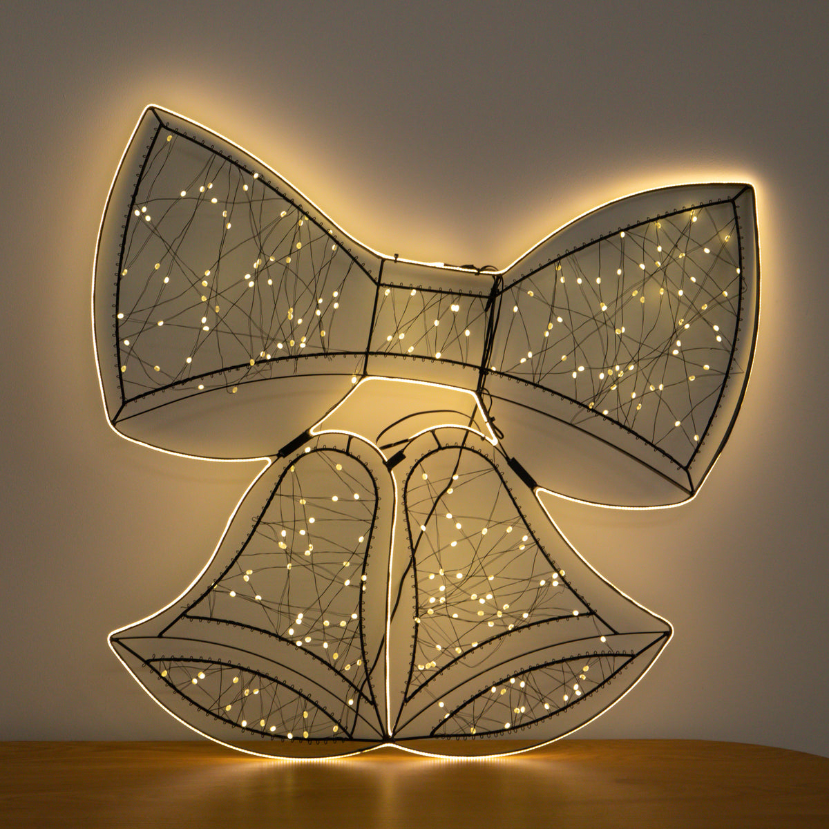 67cm Light up Halo Bow & Bows Christmas Decoration with Warm White LEDs