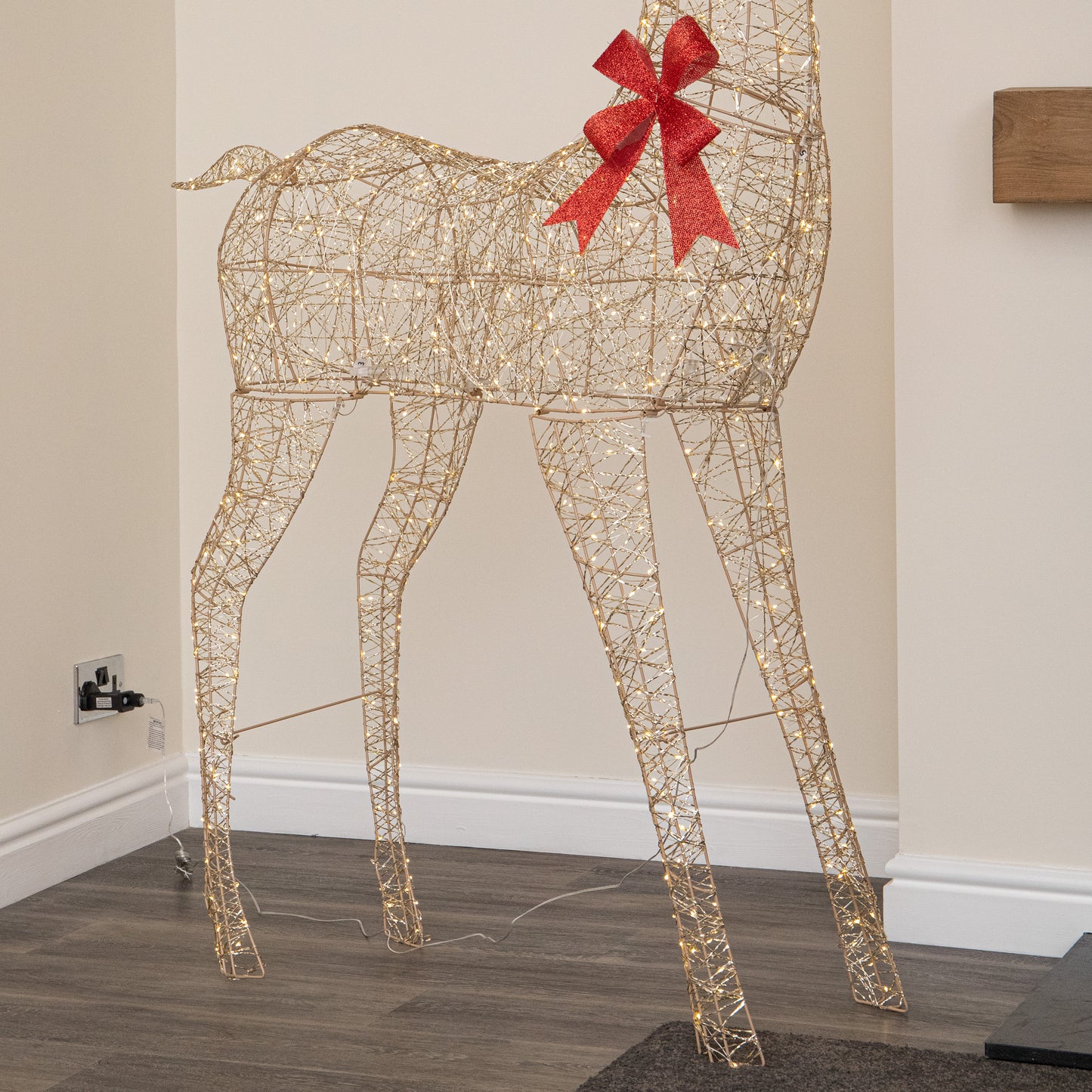 2m Light up Gold Twist Standing Christmas Stag 1000 Warm White LEDs