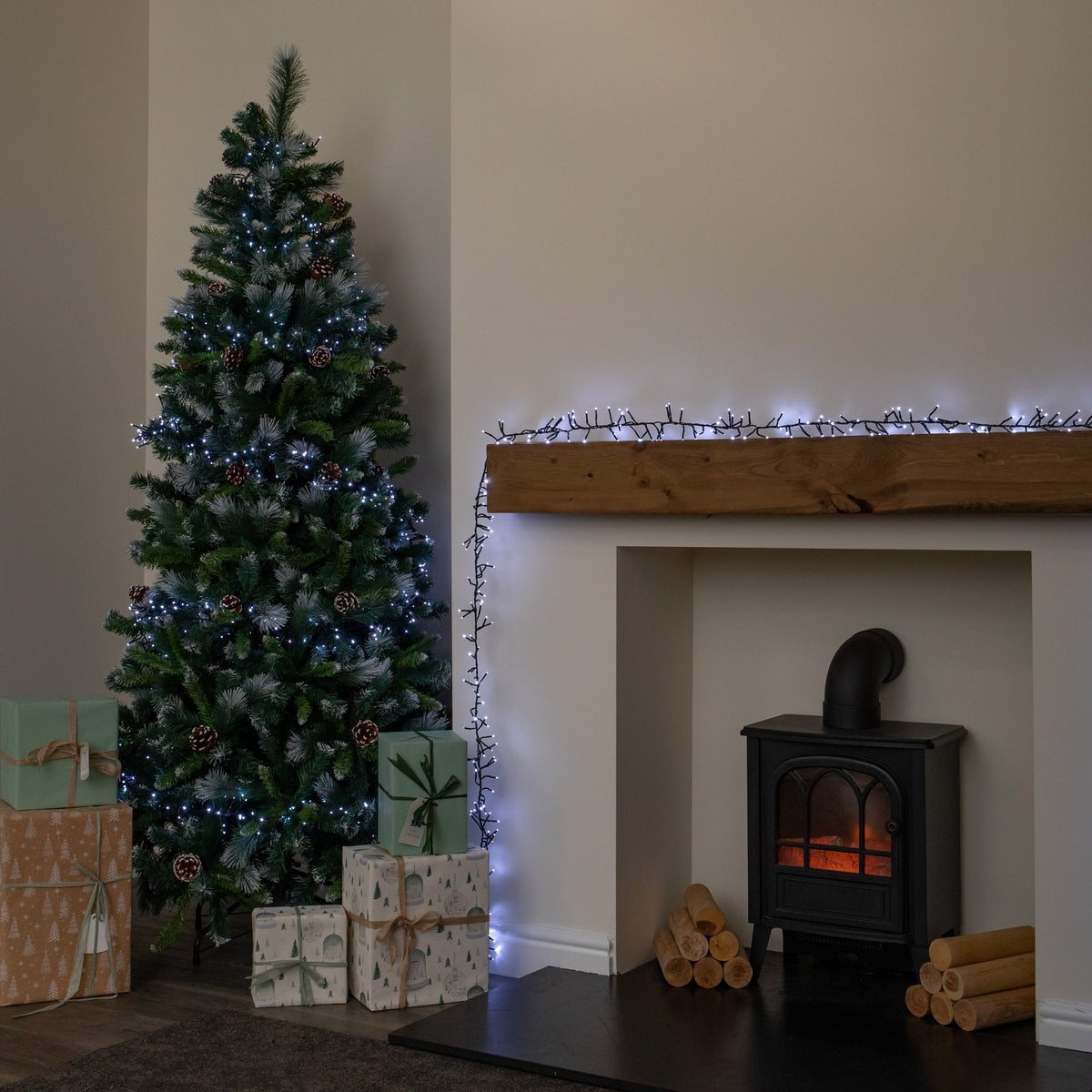 5m 500 LED Cluster Christmas String Lights in Cool White