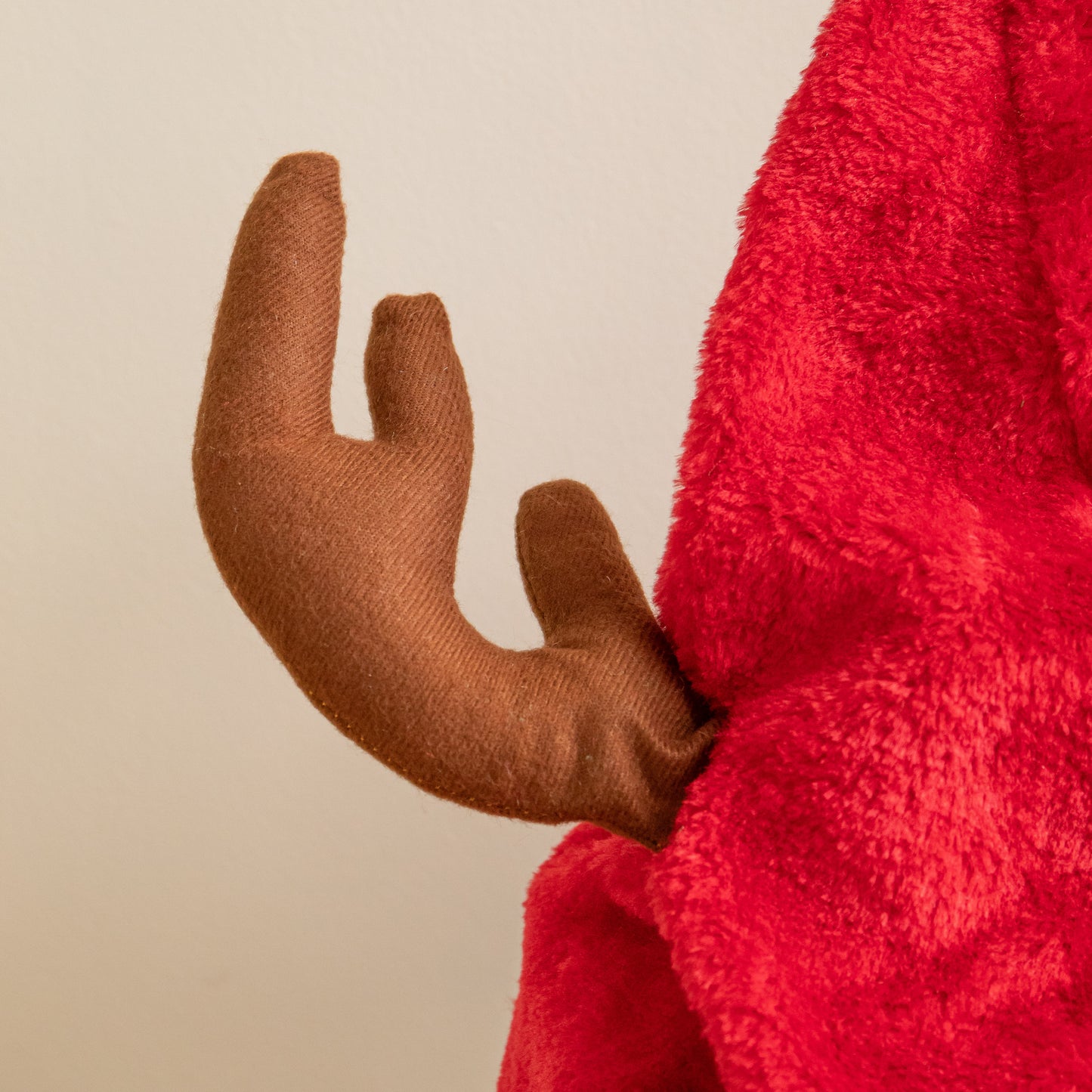 50cm Battery Powered Dancing Santa Hat with Antlers & Festive Music
