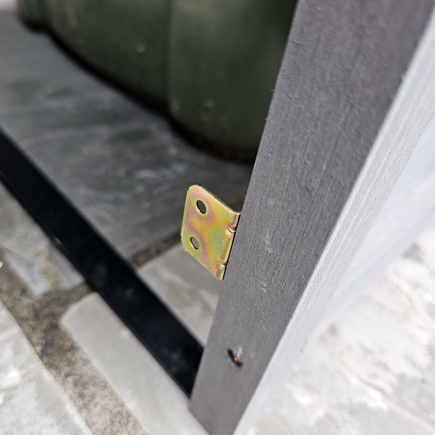 Factory Seconds: 68cm x 1.14m Grey Wooden Outdoor Garden Wheelie Bin Store Storage for 1 Bin