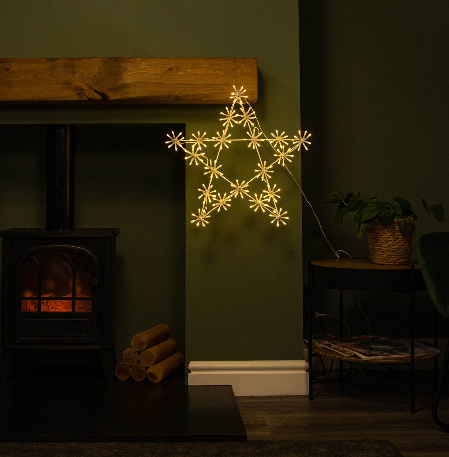 50cm Light up White Hanging Christmas Sparkle Star with 160 Warm White LEDs