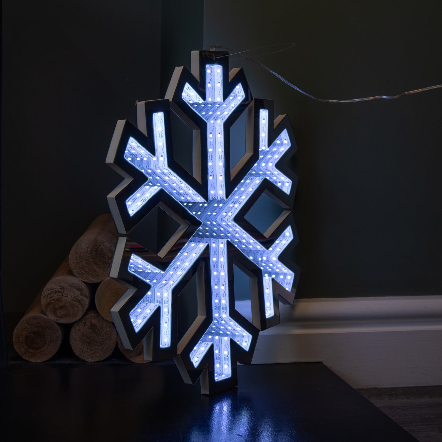 40cm LED Infinity Light Hanging Snowflake