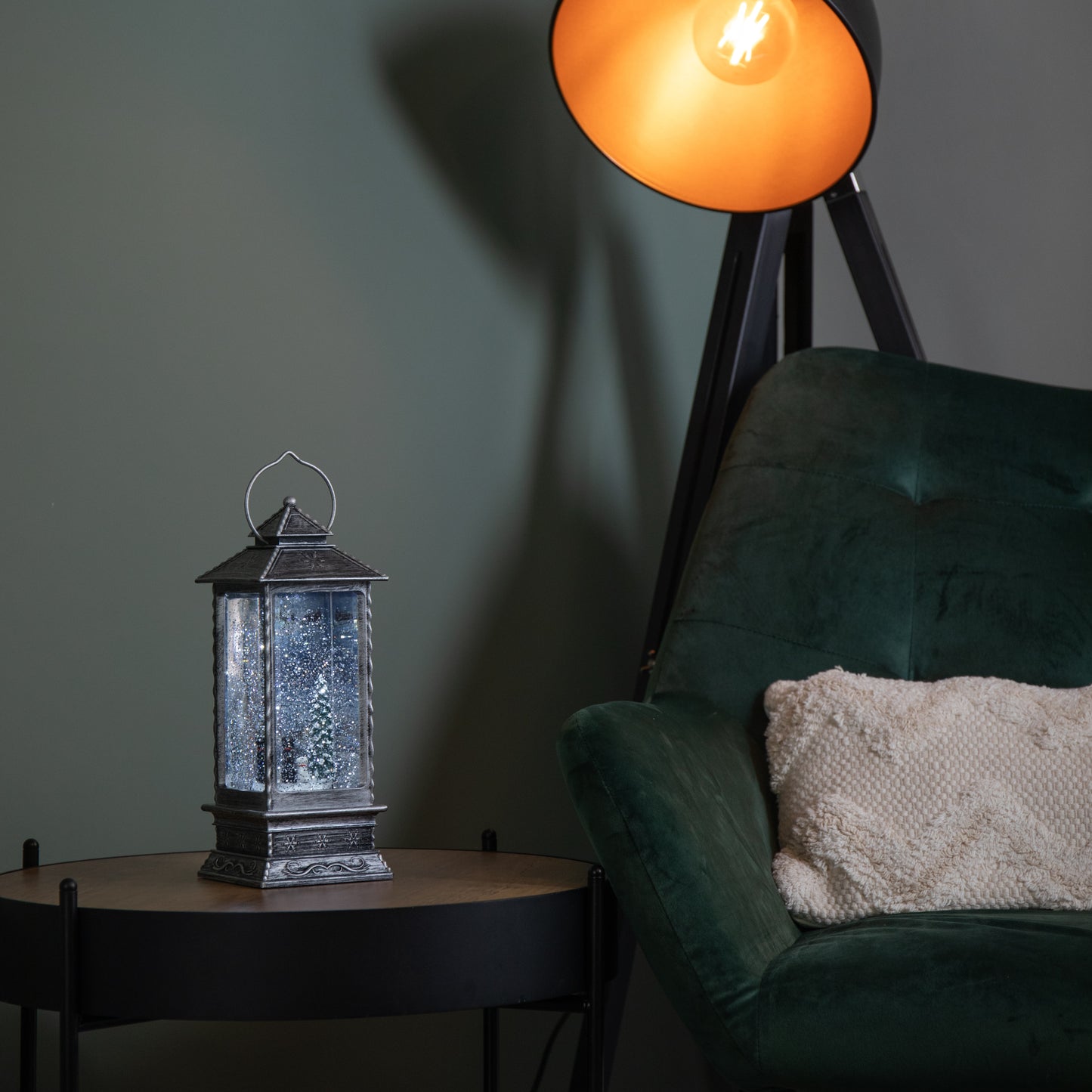 27cm Dual Powered Light up Antique Silver Christmas Water Spinner with Dogs & Flying Sleigh Scene 