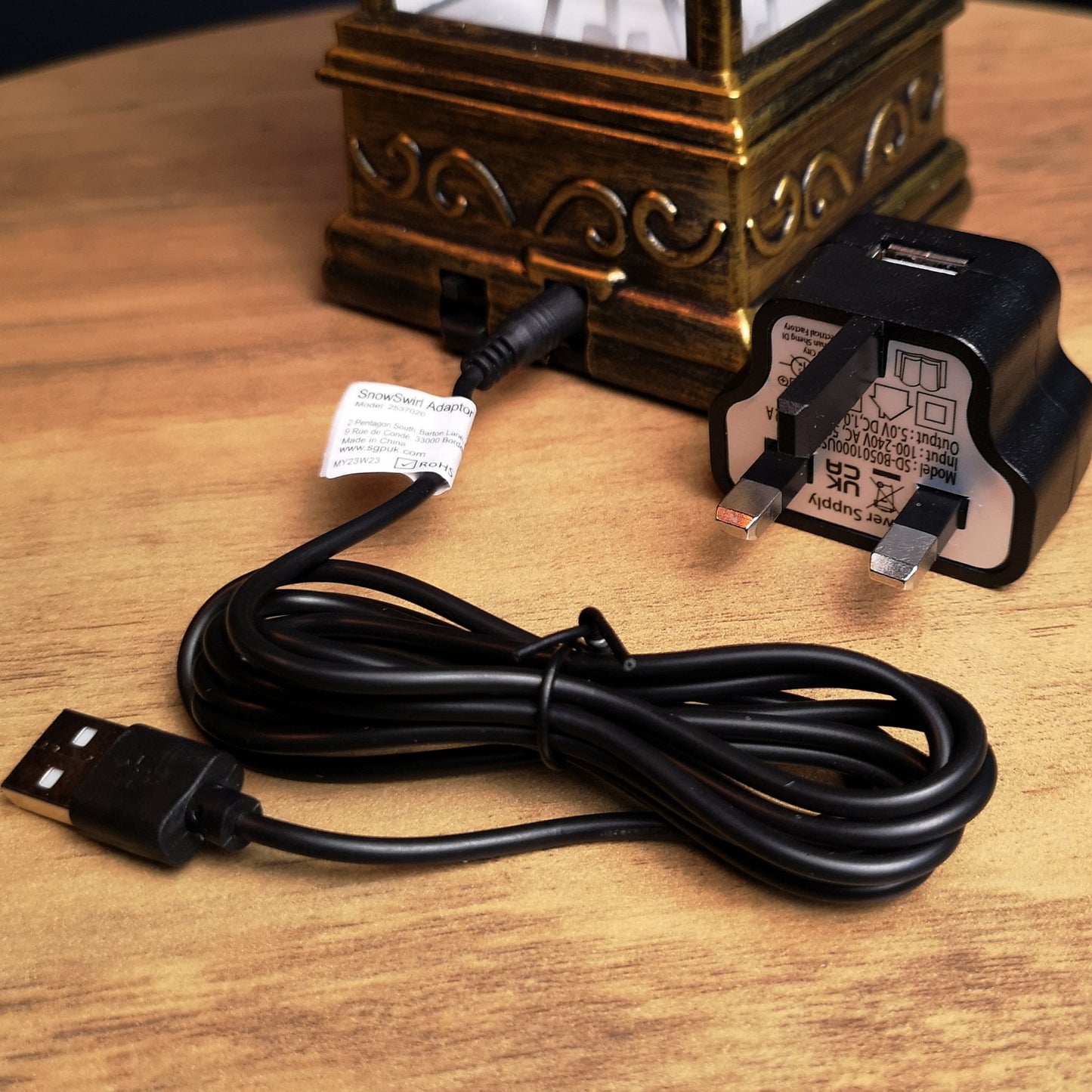 1.5m Black USB Adaptor Plug for Christmas SnowSwirl Decorations