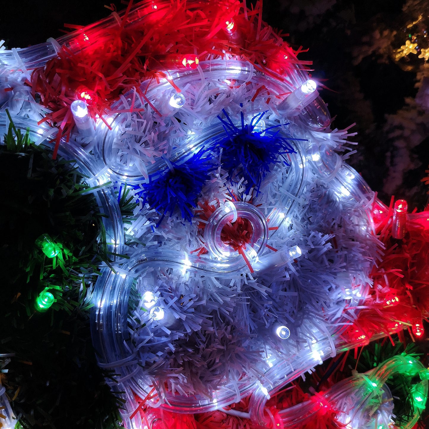 2.3m LED Tinsel Garland Santa with Sleigh and Reindeer Rope Light Christmas Decoration