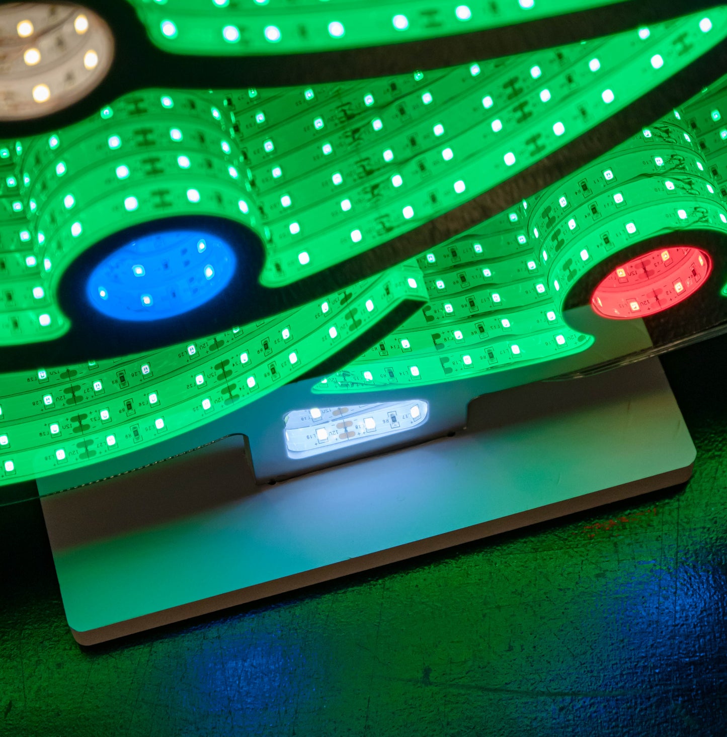 60cm Light up Christmas Tree Infinity Decoration with Multi-Coloured LEDs