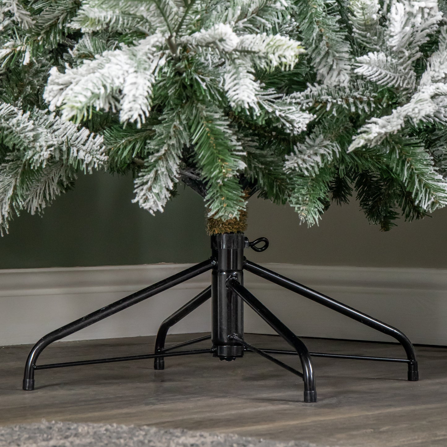 8ft (2.4m) Snowy Grandis Fir Artificial Christmas Tree with 2935 Tips & Metal Stand 