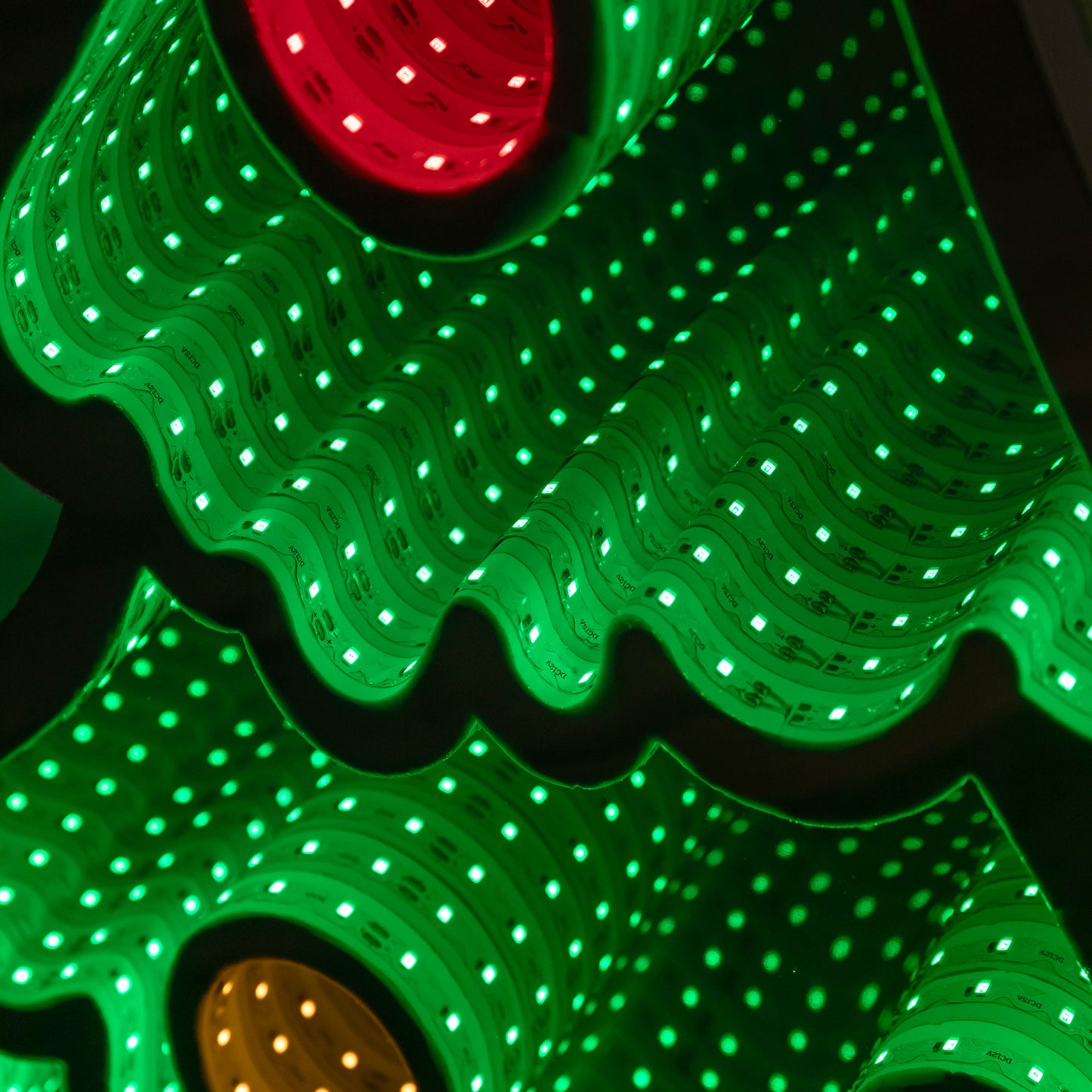 4ft (1.2m) Tall Light up Christmas Tree Infinity Decoration with Multi-Coloured LEDs