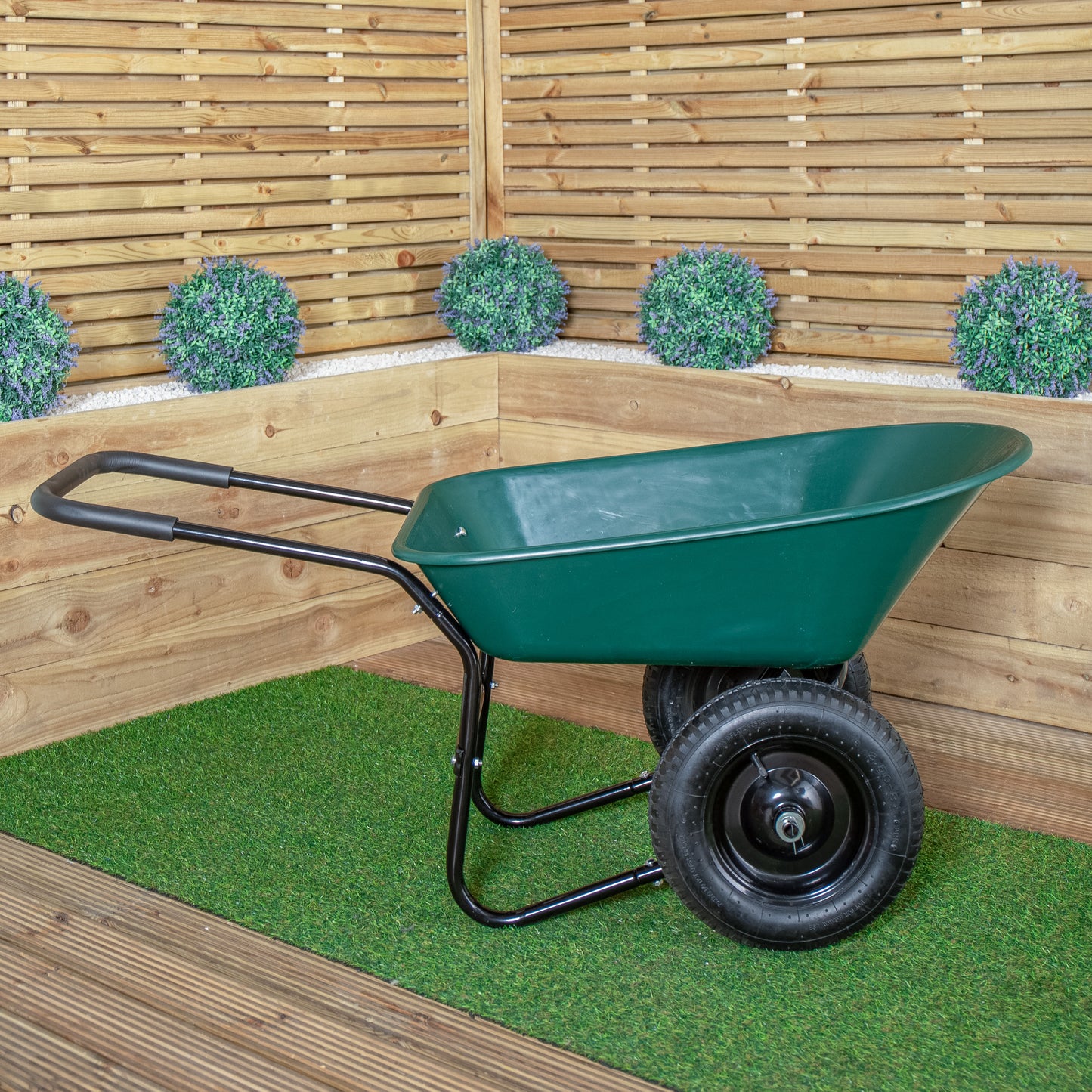Heavy Duty 2 Wheel Outdoor Pneumatic Plastic Garden Wheelbarrow in Green