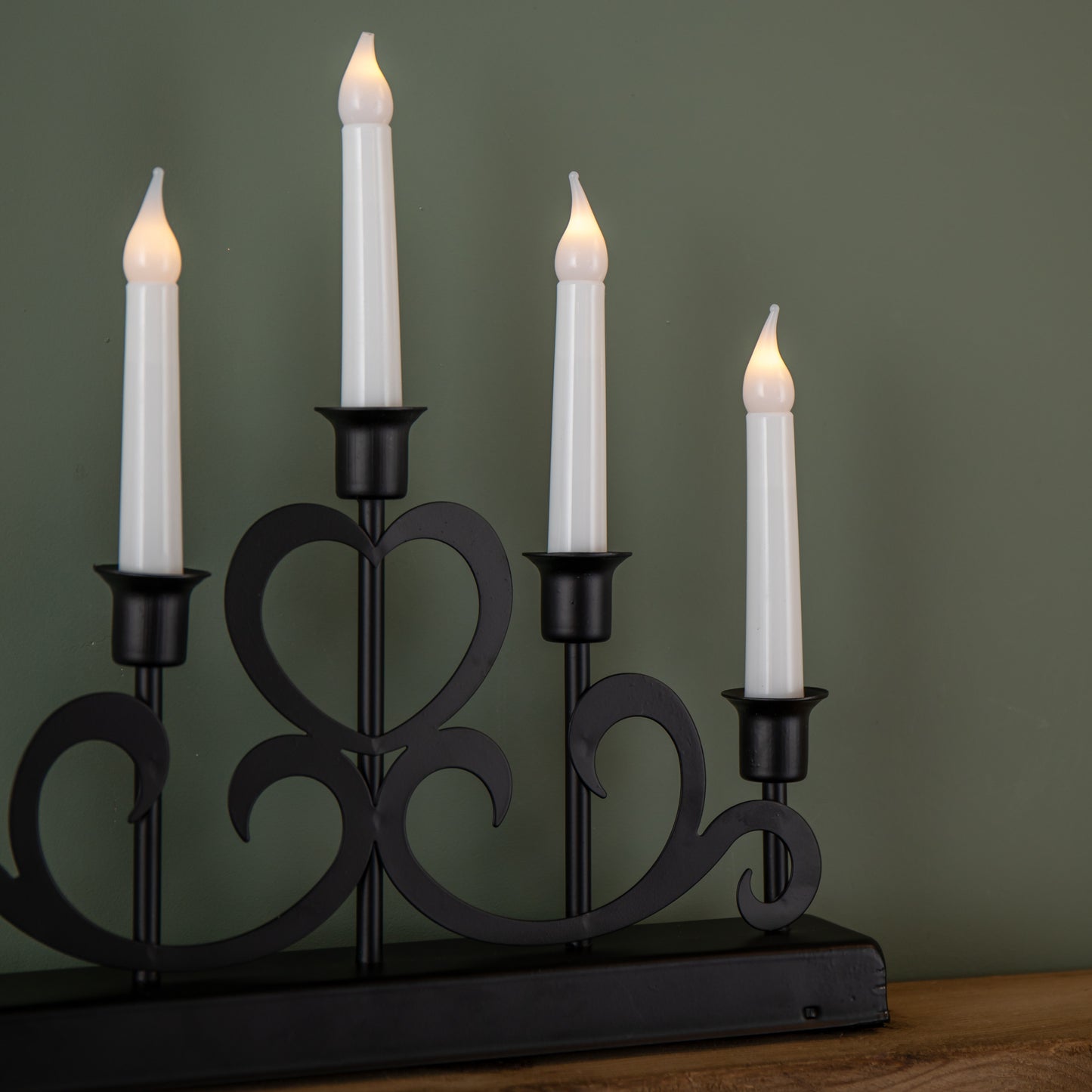 32cm Battery Operated Light up Black Metal Christmas Candlebridge with 5 LEDs