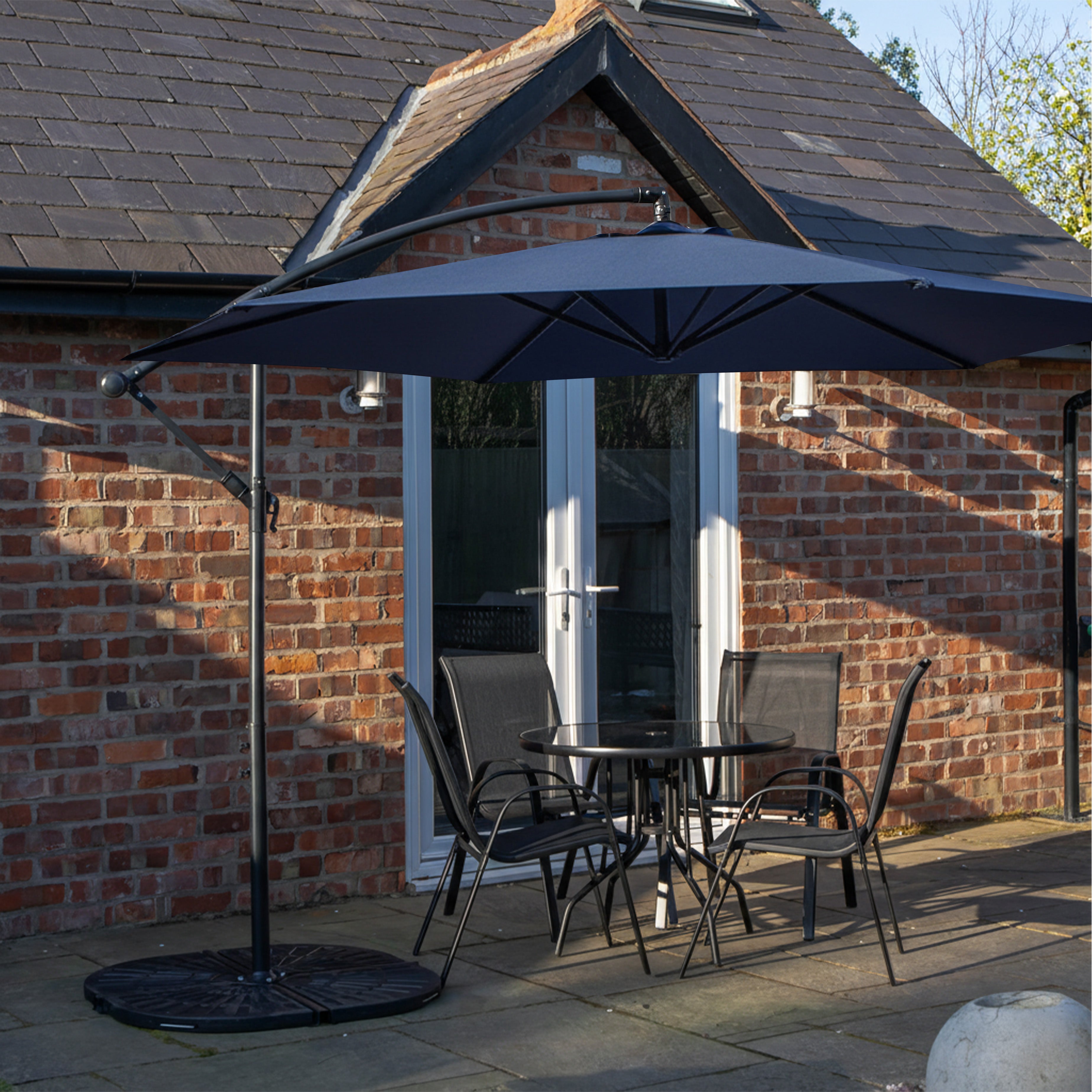 Outdoor 4 Person Round Glass Top Garden Dining Table Chairs With Blue Banana Parasol and Base