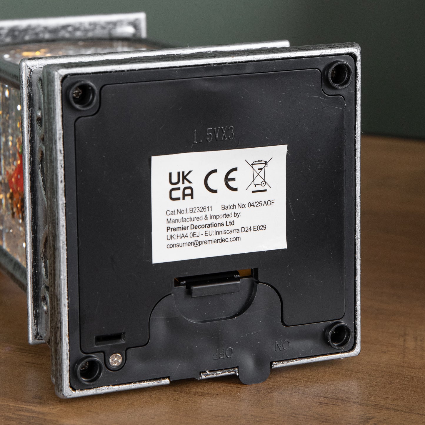 21cm Dual Powered Light up Lantern Christmas Water Spinner with Carol Scene