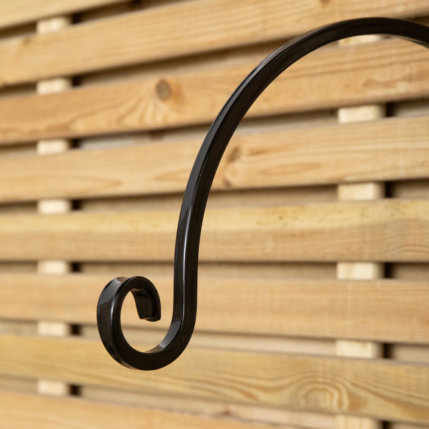 38cm Black Handcrafted Metal Garden Wall Bracket Hook for Hanging Baskets