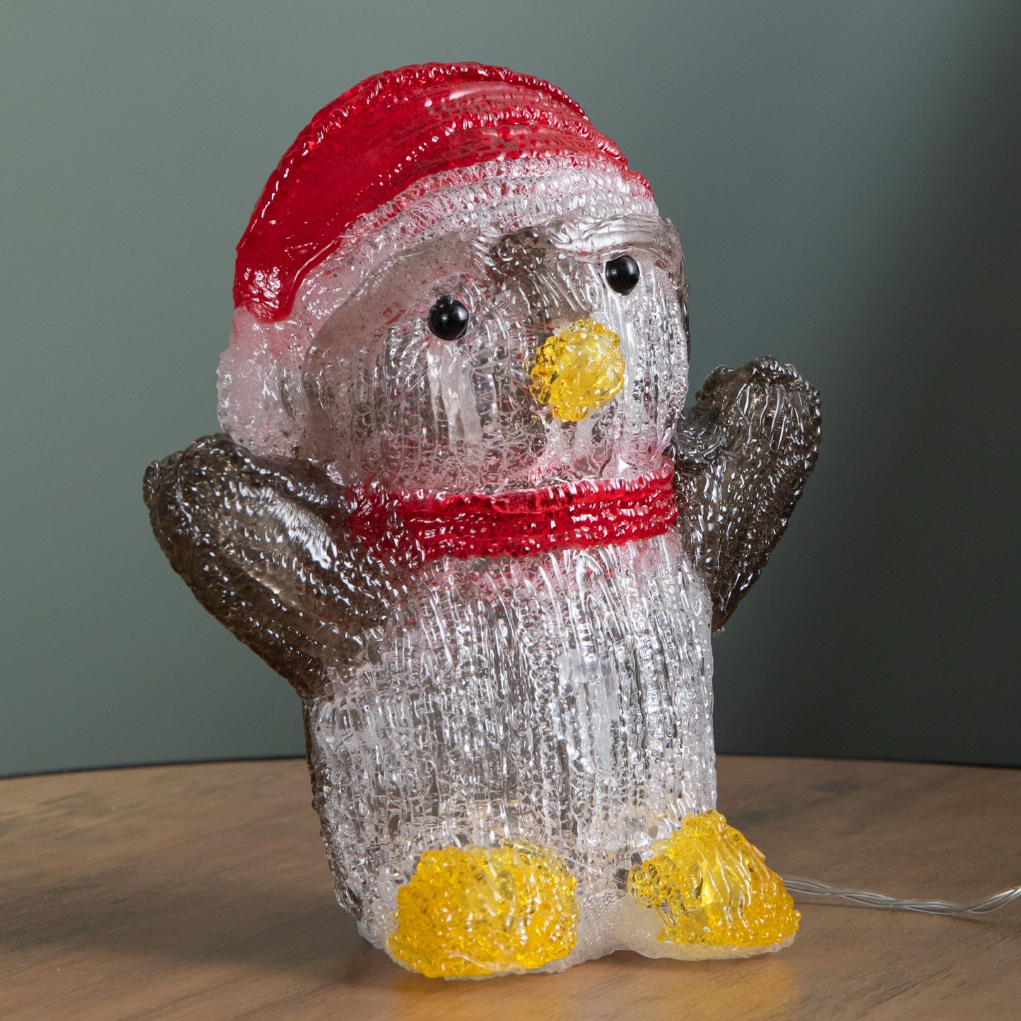 16cm Battery Operated Light up Christmas Ice Penguin with 12 Cool White LEDs