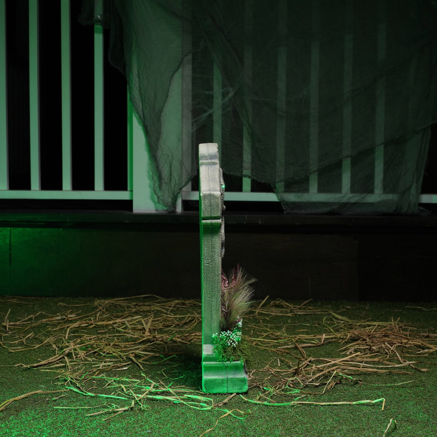 60cm (2ft) "For Rent" Halloween Graveyard Tombstone with LED Lights