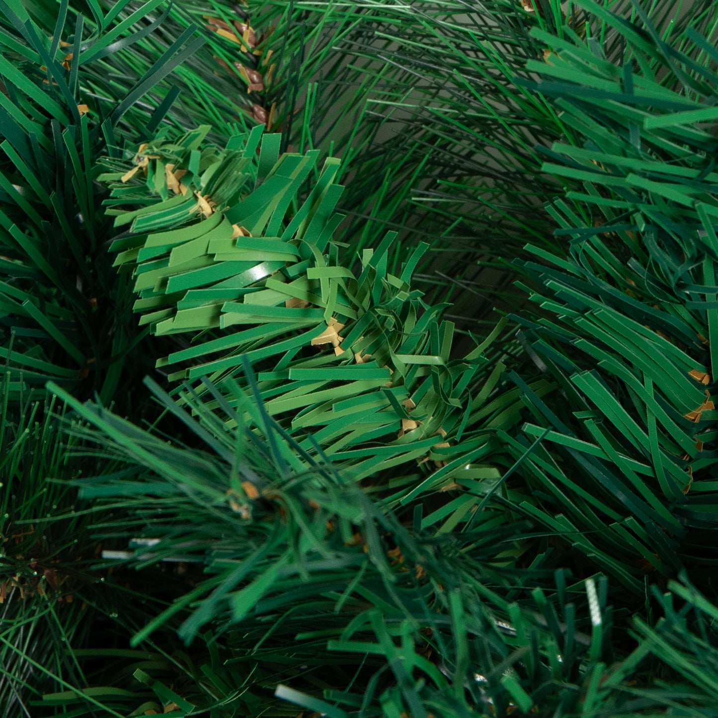2.7m Green Christmas Garland with Pine Cones and Mixed Needles