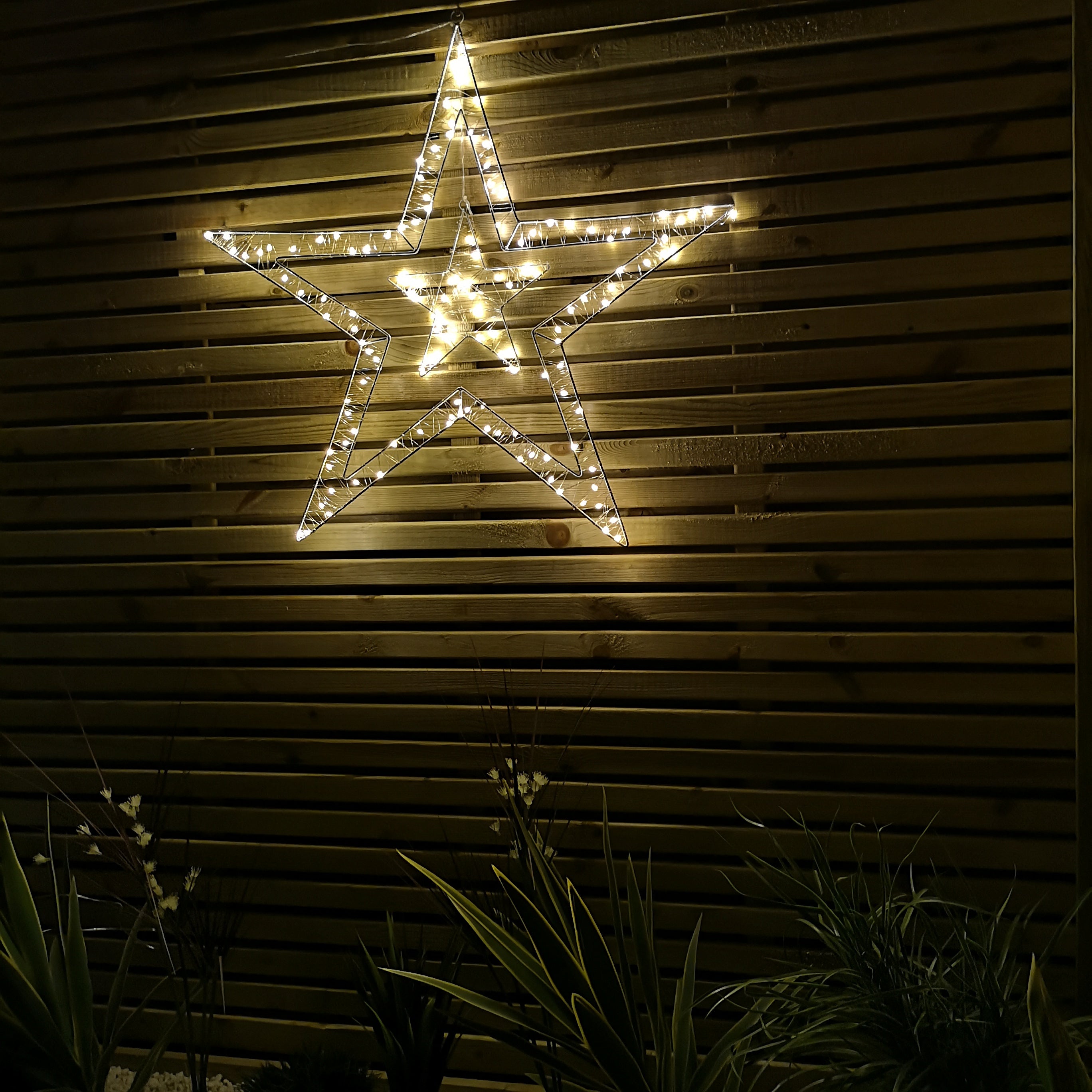 80cm Light Up Double Star Christmas Decoration with 140 LED in Warm White