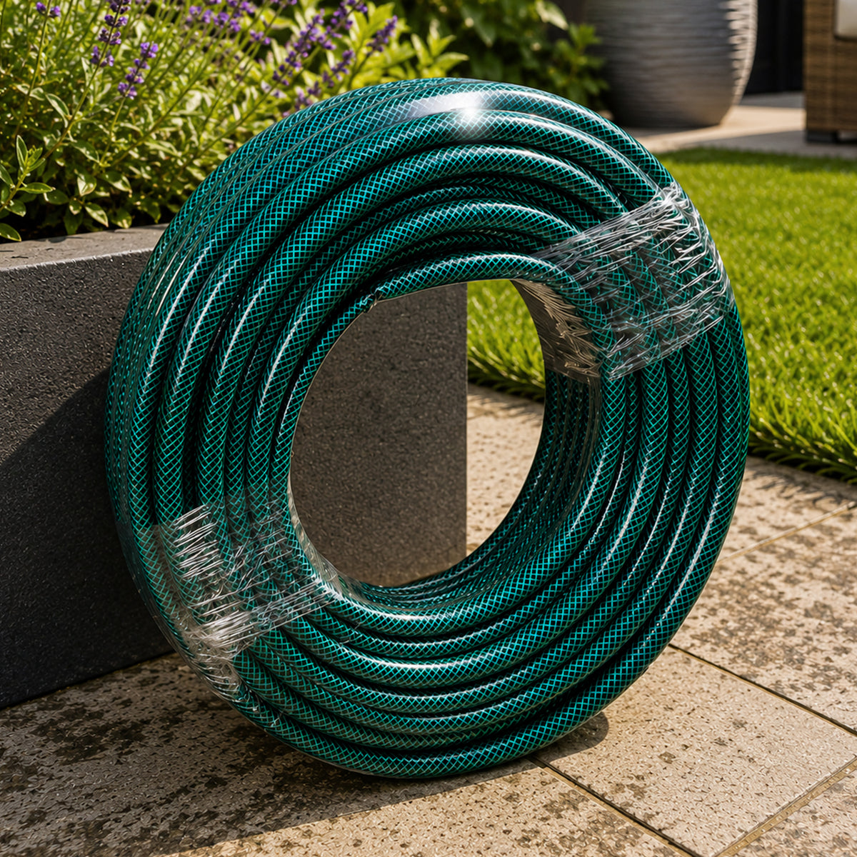 30m Reinforced Kink Resistant Garden Hose Pipe