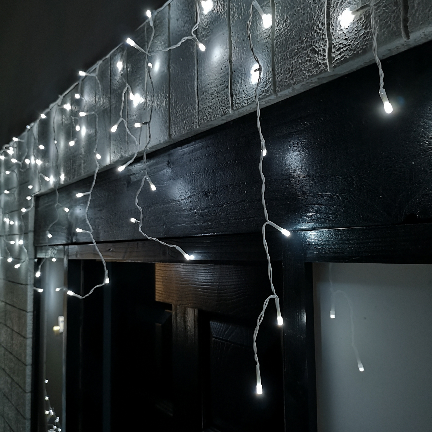 25m 1000 White LED Frosted Icicle Indoor Outdoor Christmas Lights with Timer