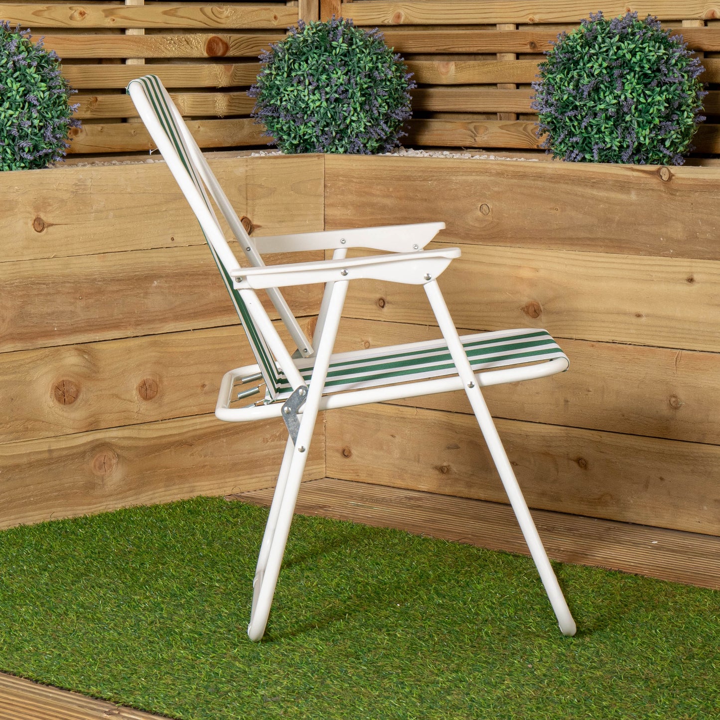 Folding Camping / Picnic Chair in Green and White Garden Patio