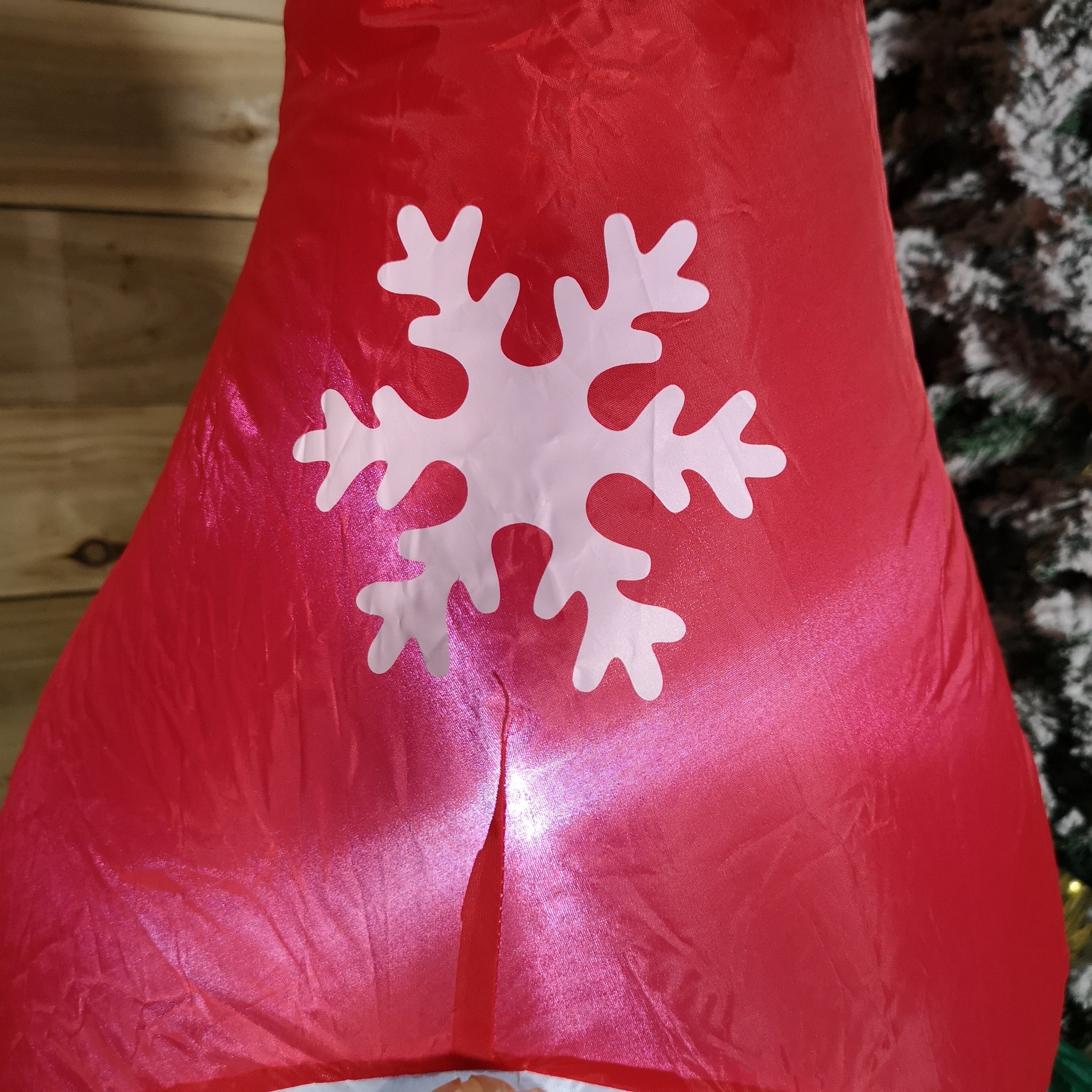 1.2m Indoor Outdoor Inflatable Christmas Gonk 