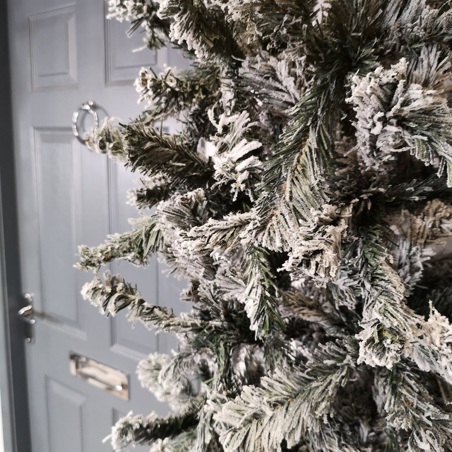 Factory Seconds: 8ft Indoor Flocked PVC Christmas Tree Arch with Snow Tips and Flat Top