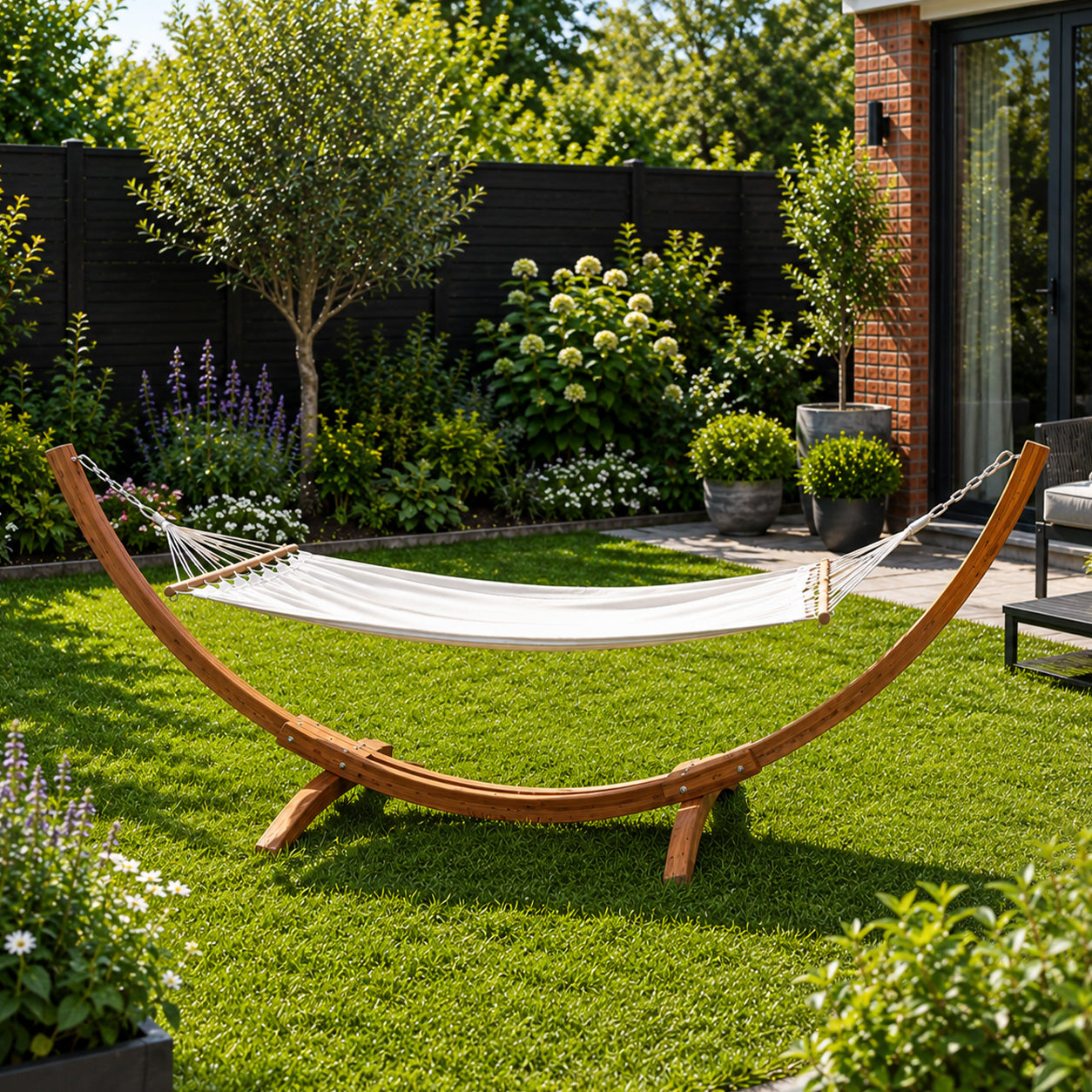 3.10m x 1.2m Palermo Freestanding Garden Hammock with Larch Wood Arc Stand in Cream