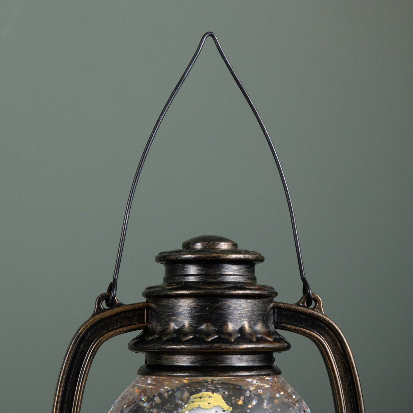 20cm Battery Operated Light up The Snowman Christmas Water Spinner Globe with LEDs