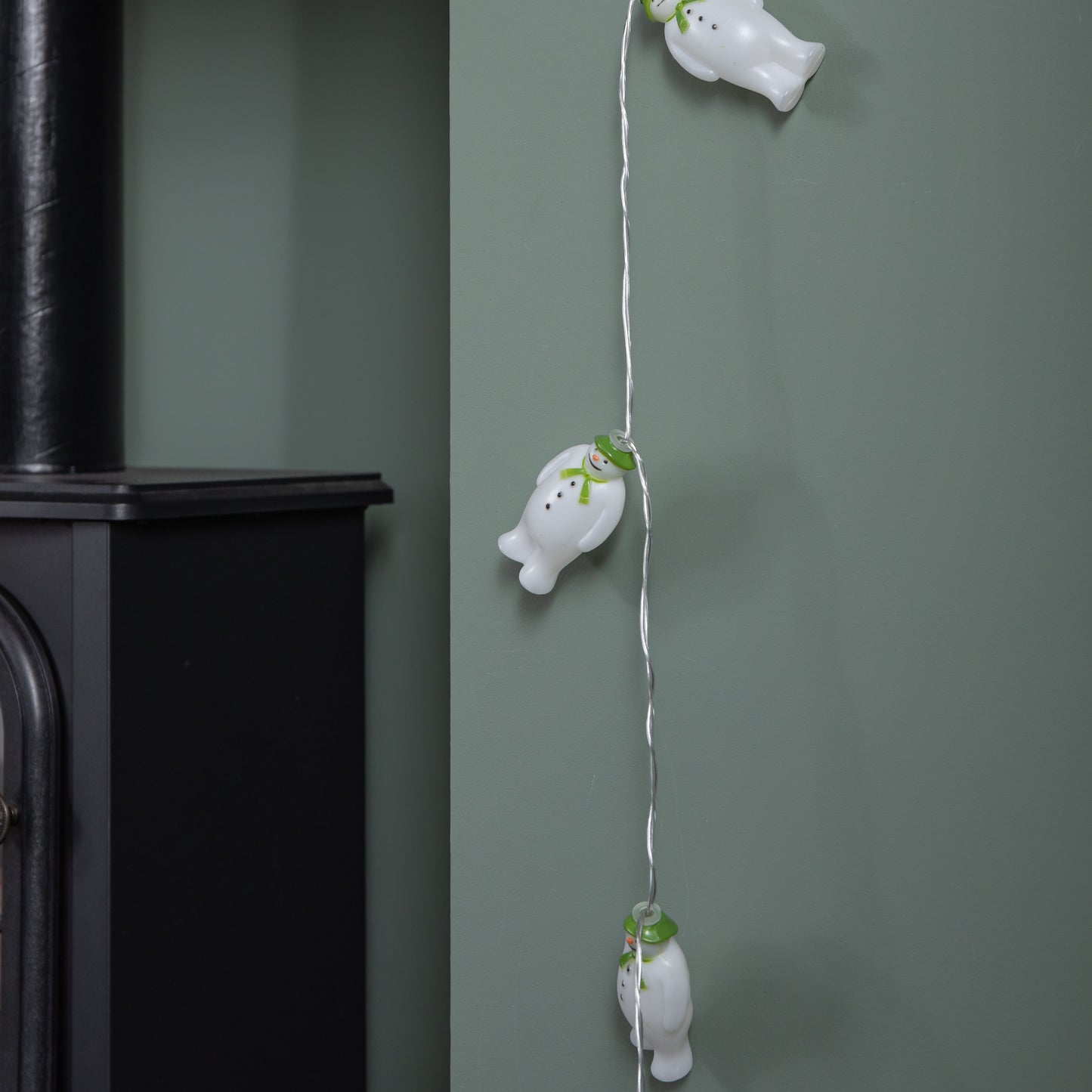 1.8m Battery Powered The Snowman Christmas String Lights with 10 Ice White LEDs