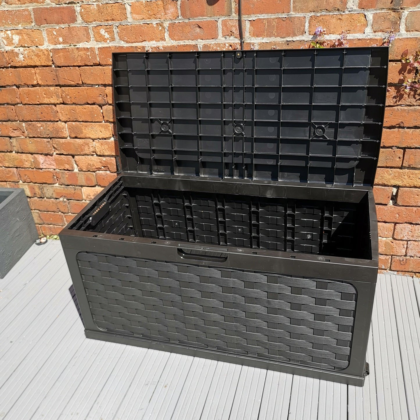 Factory Seconds: 335 Litre Rattan Style Garden Cushion Storage Box with Sit on Lid – Black