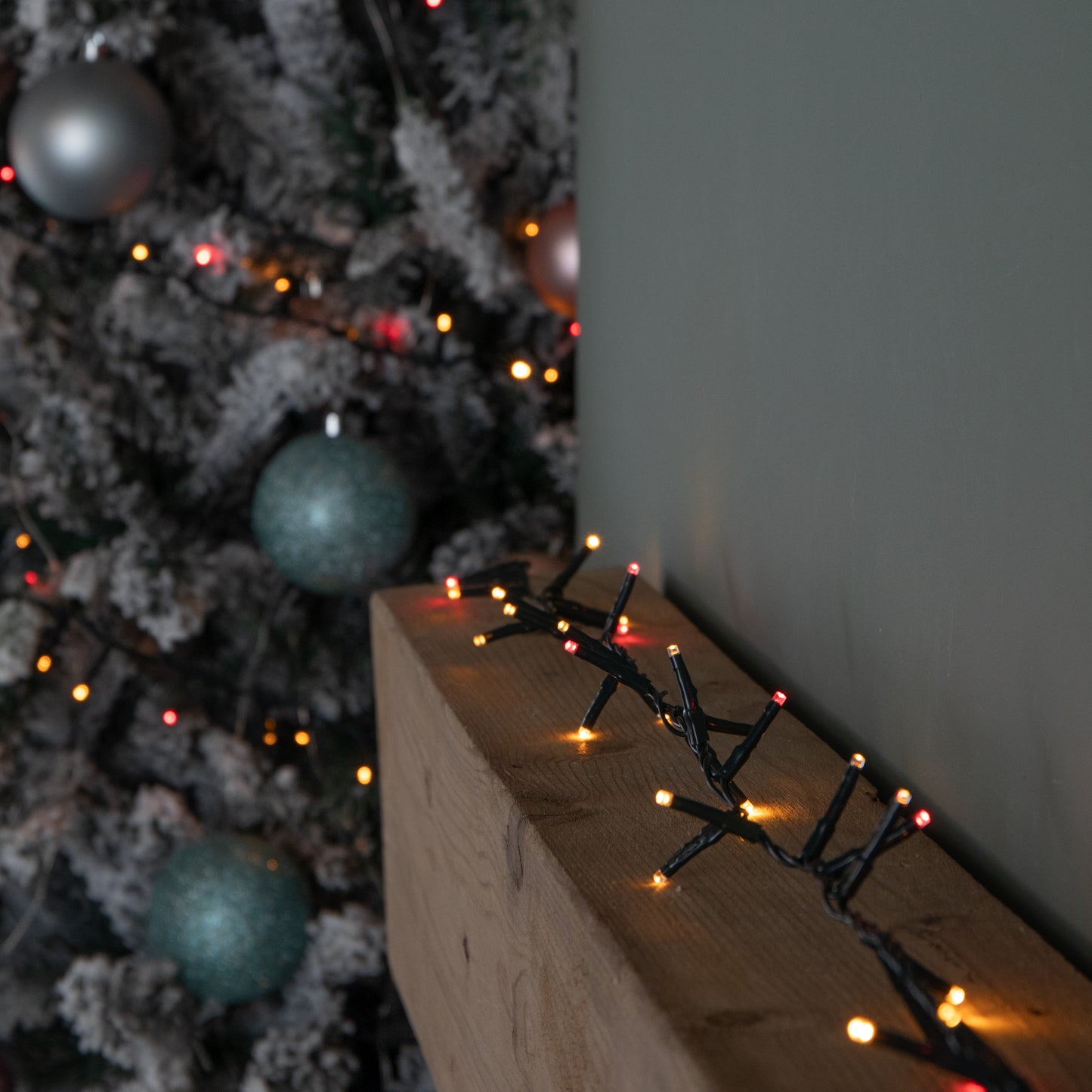 6m 240 LED TreeBrights Christmas String Lights with Timer in Red and Vintage Gold