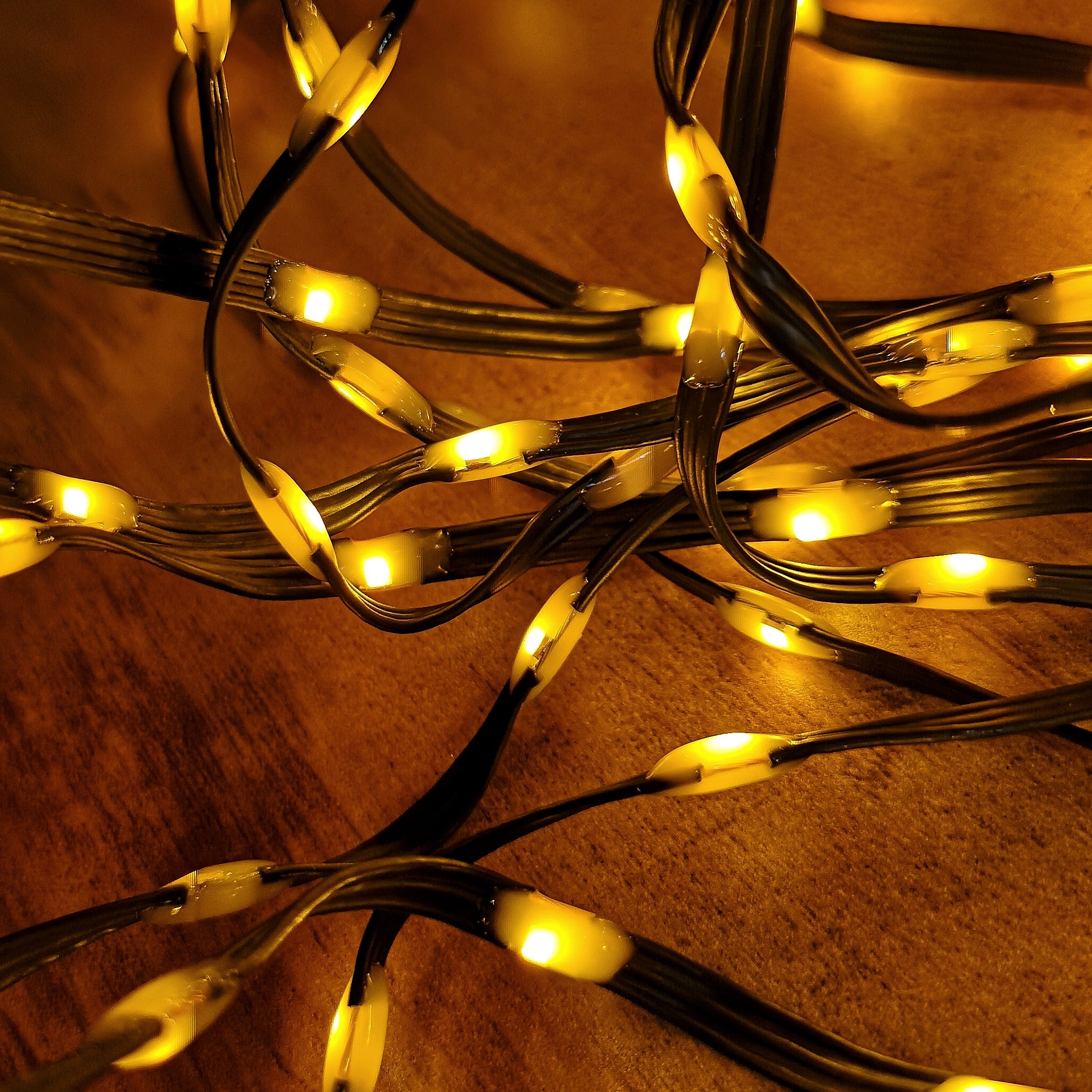 17.5m Indoor Outdoor Flexibrights Christmas Lights with 500 Vintage Gold LEDs