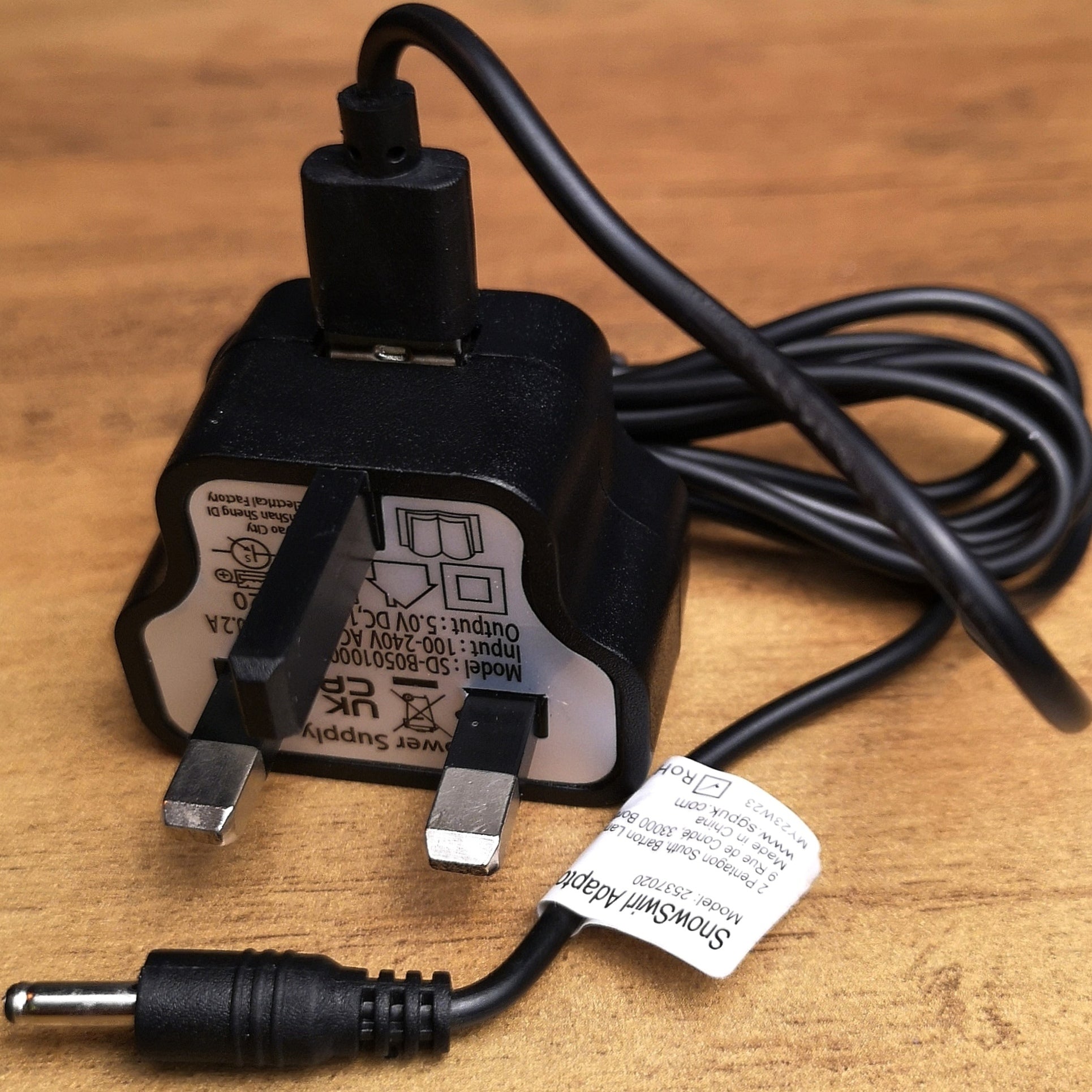 1.5m Black USB Adaptor Plug for Christmas SnowSwirl Decorations
