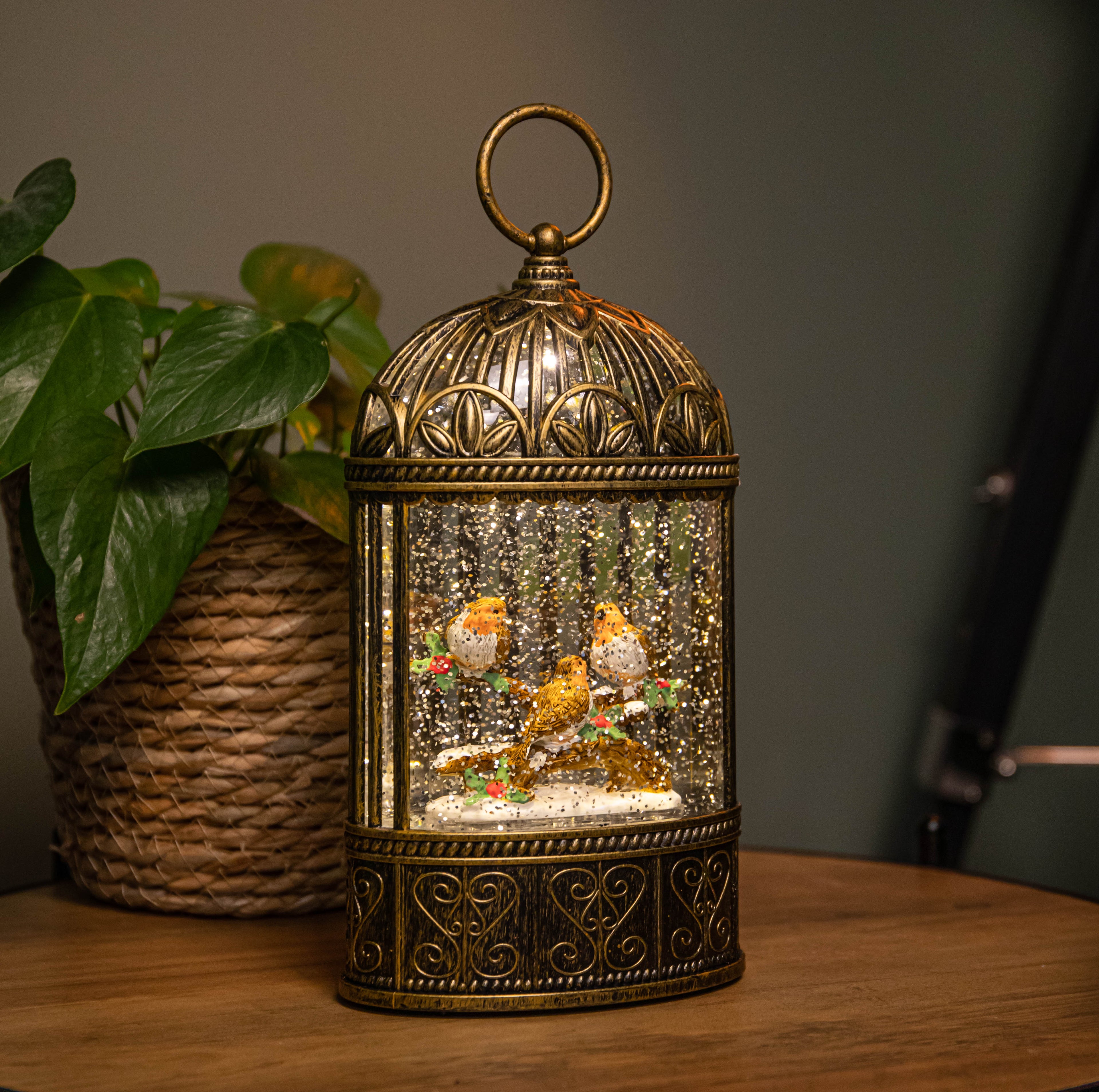 24cm Dual Powered Light up Christmas Robin Scene Water Spinner with Warm White LEDs