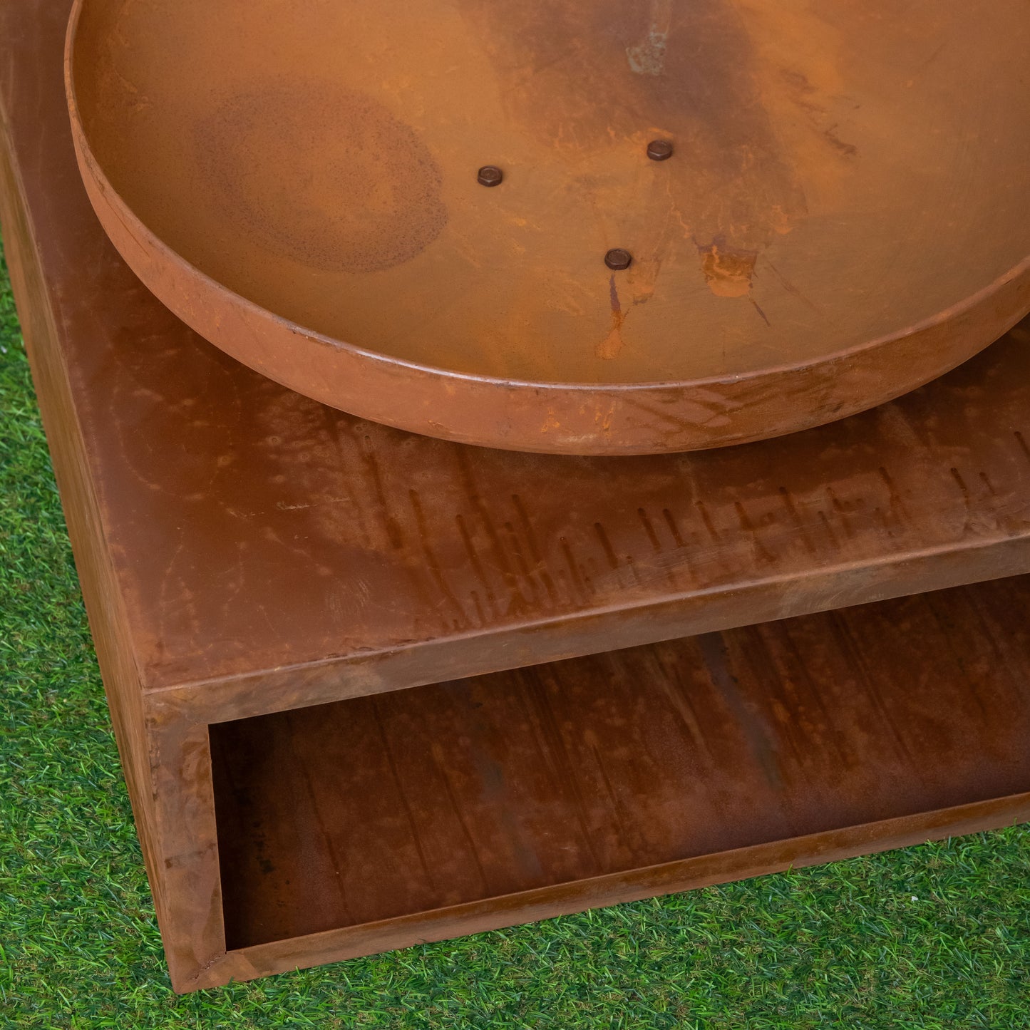 37cm Tierra Outdoor Steel Firebowl and Log Store