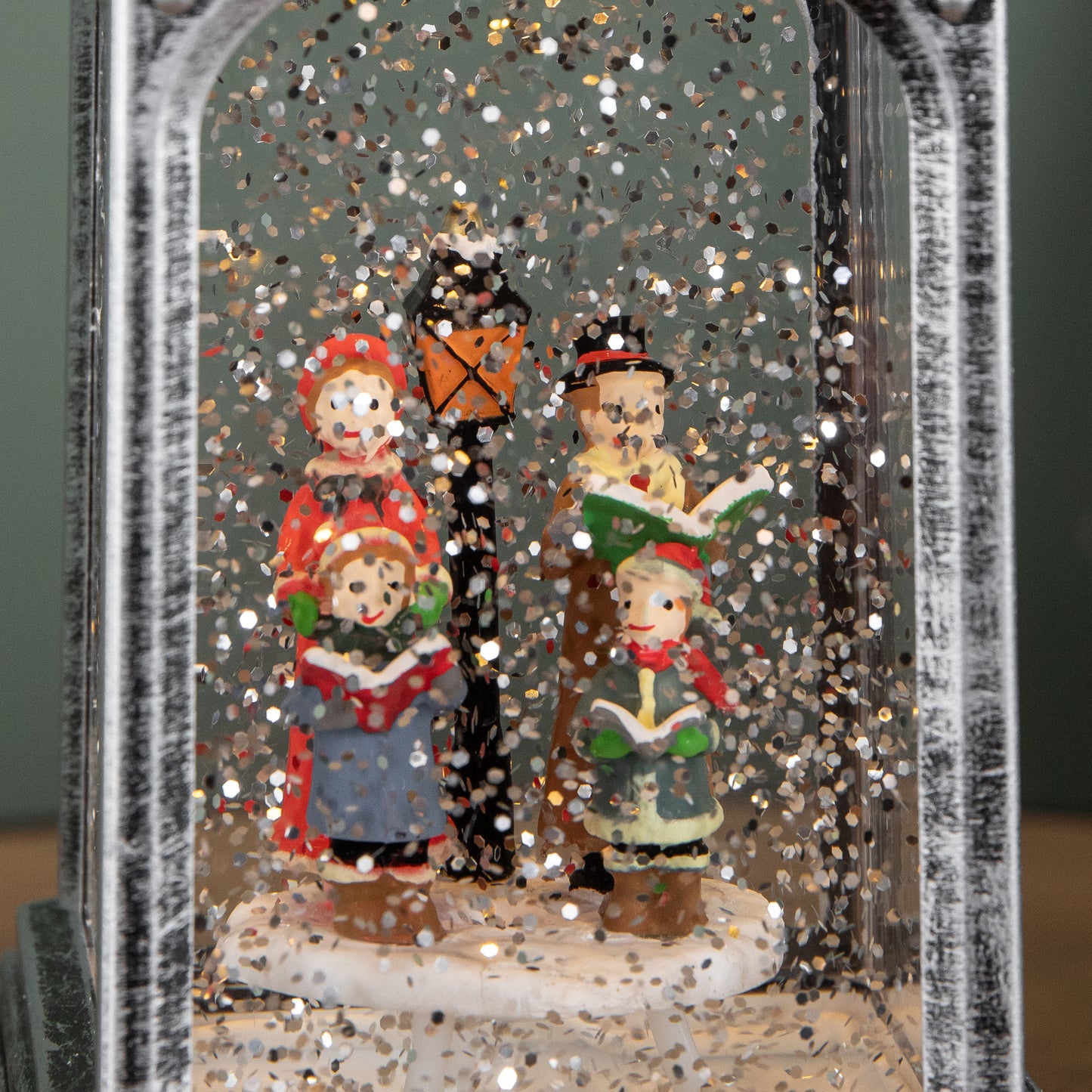 21cm Dual Powered Light up Lantern Christmas Water Spinner with Carol Scene