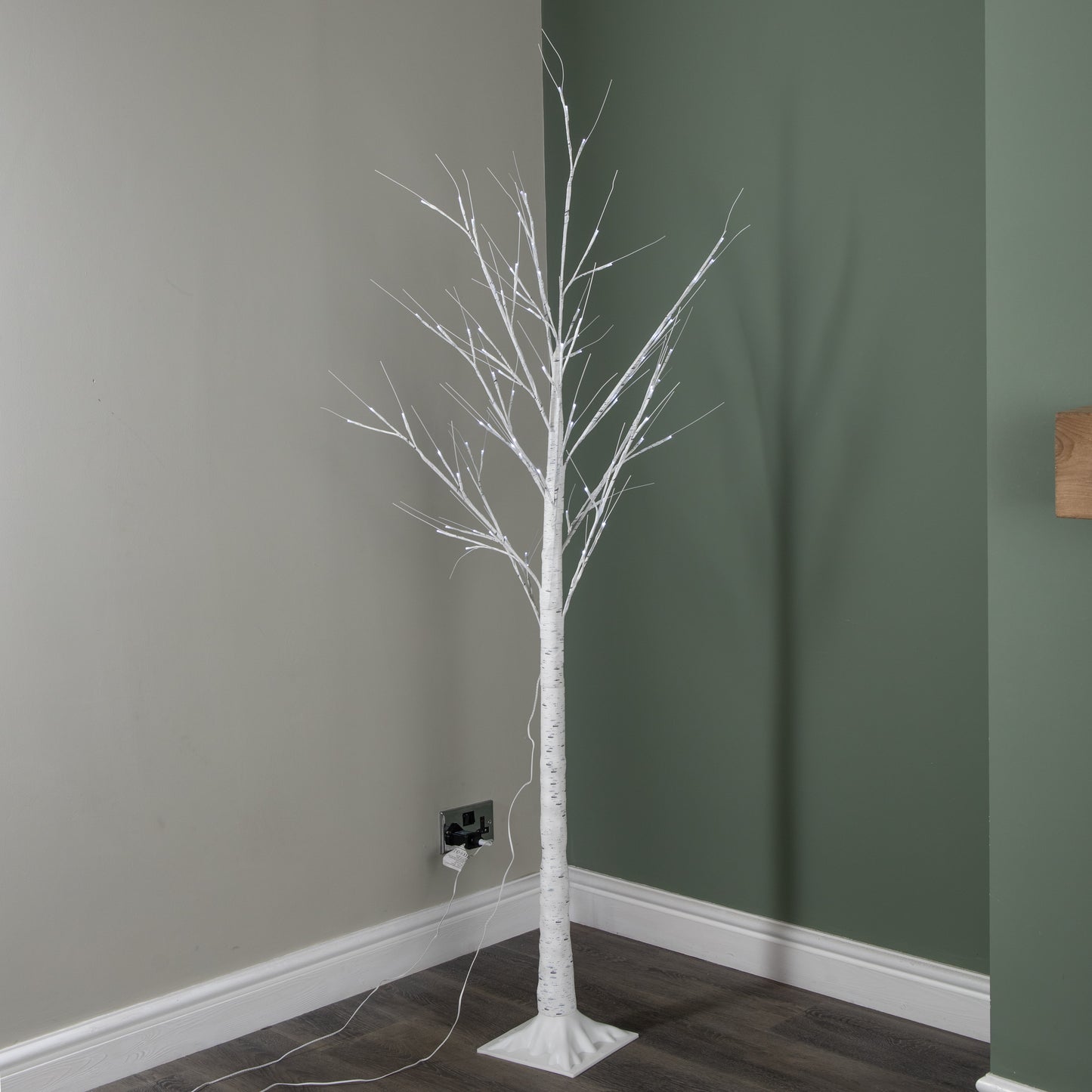 1.8m (6ft) Light up White Christmas Birch Tree with 80 Ice White LEDs