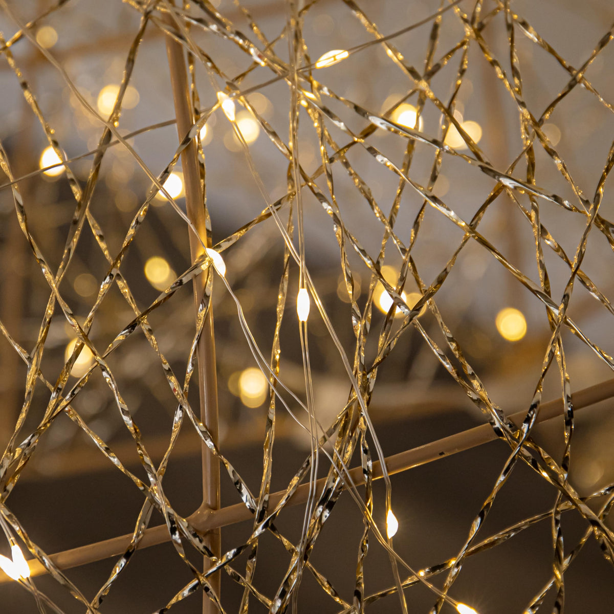 1.75m Light up Gold Twist Christmas Reindeer 880 Warm White LEDs
