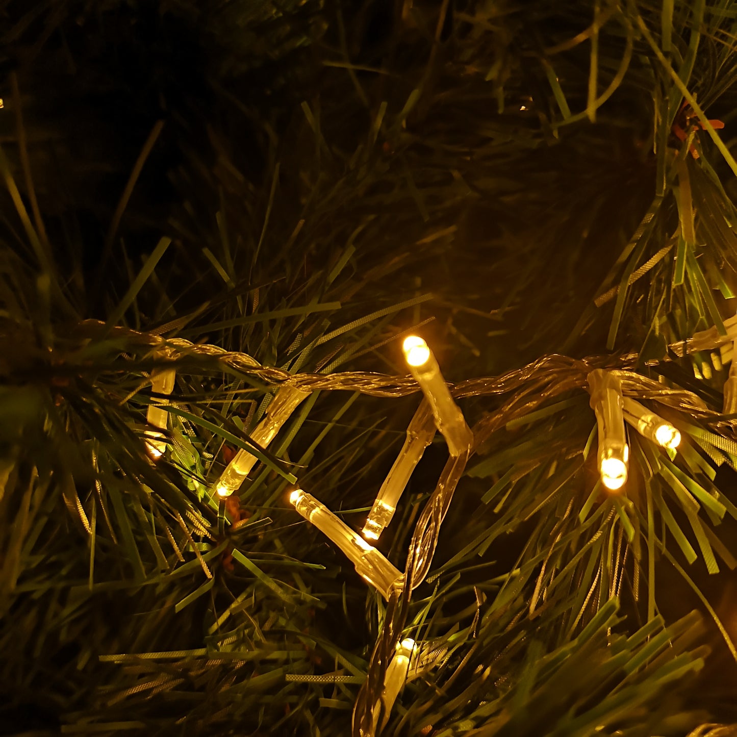 37.5m 1500 LED TreeBrights Christmas String Lights with Timer in Vintage Gold on Clear Cable