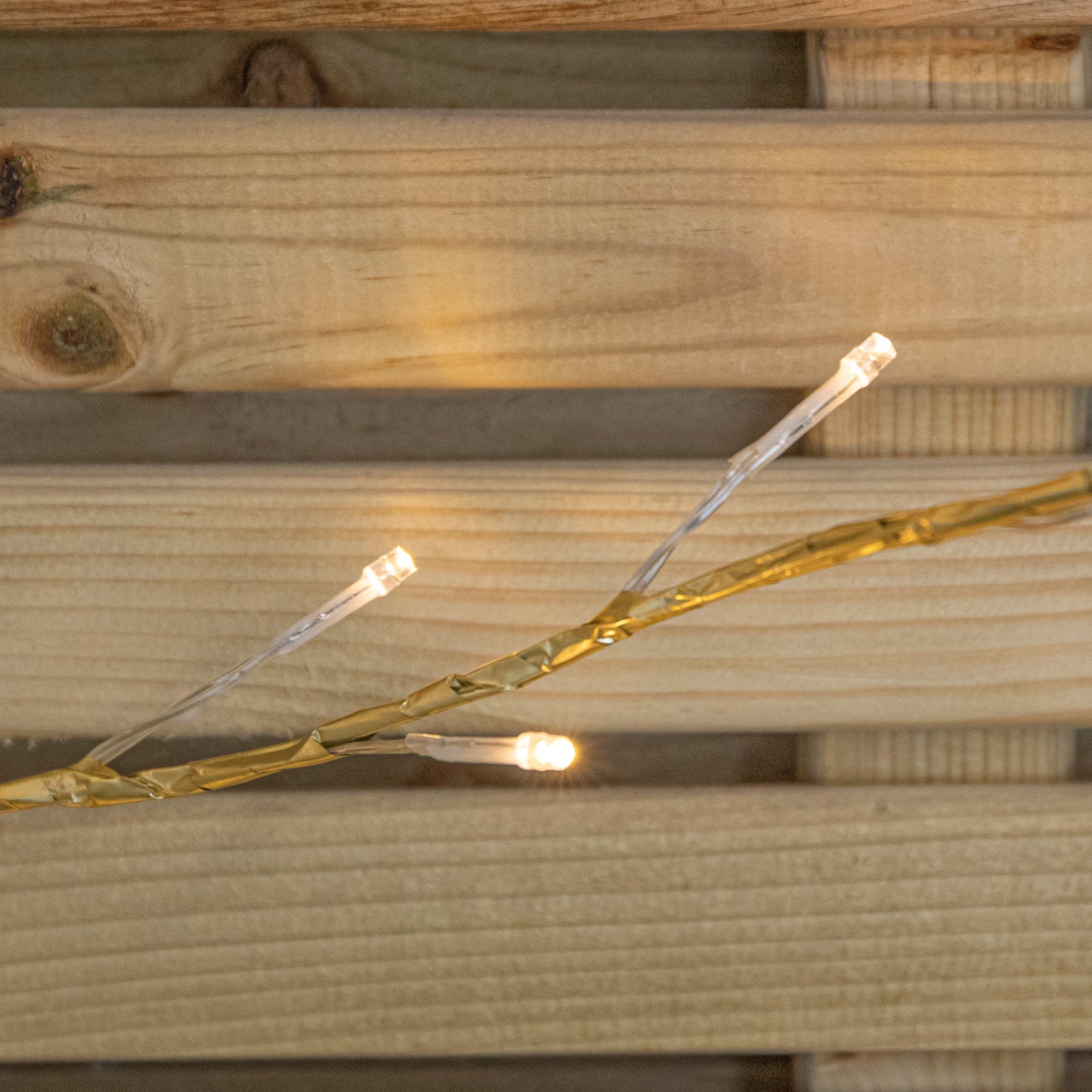 3m Light up Gold Christmas Garland Branch with 288 Warm White LEDs