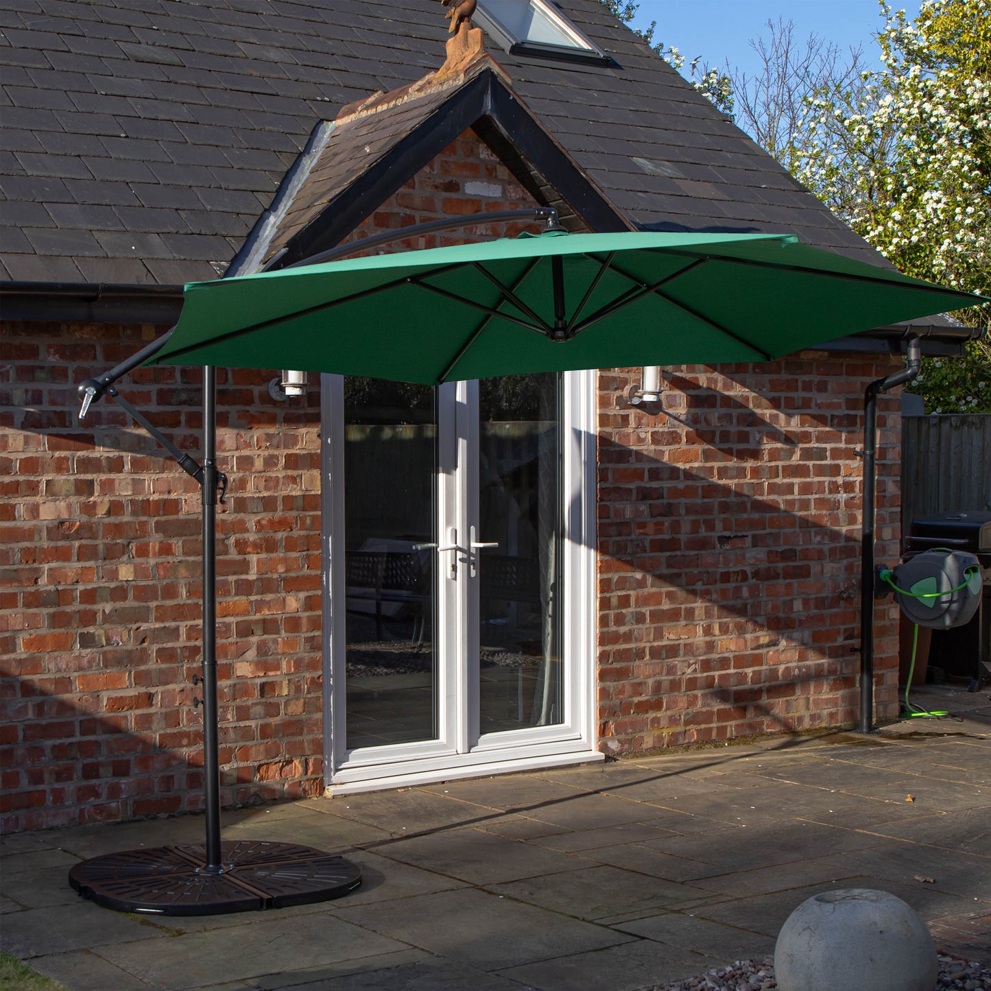 Outdoor 6 Person Rectangular Glass Top Garden Dining Table Chairs With Green Banana Parasol and Base Set
