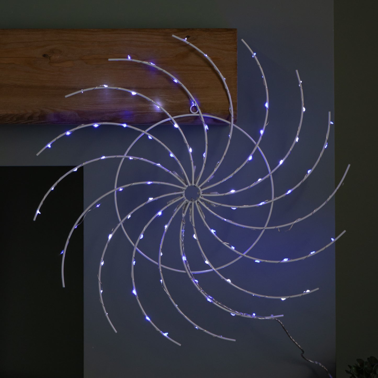 50cm Light up Christmas Catherine Wheel with 96 Blue and White LEDs